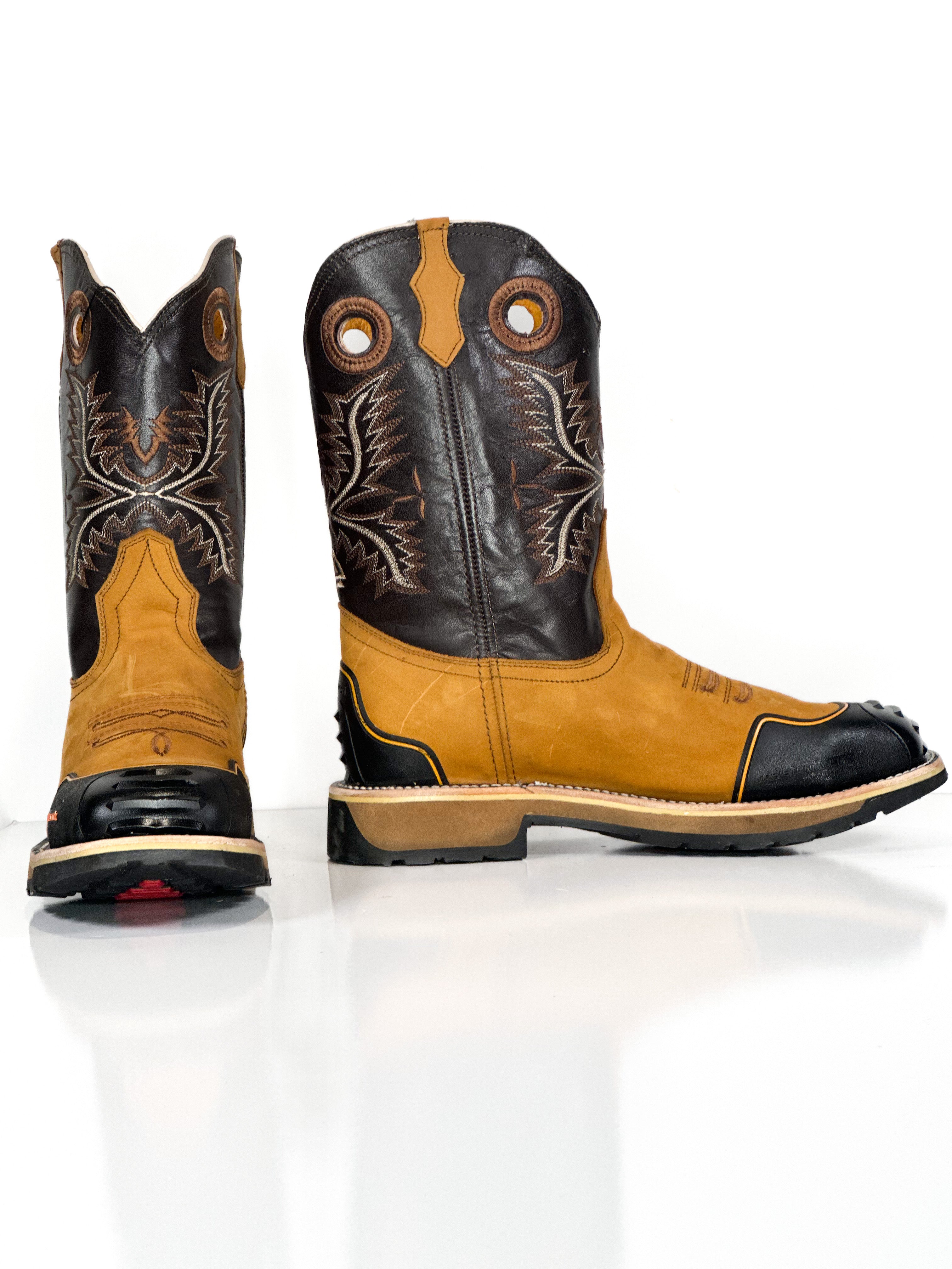 Composite toe work boot-Miel — detail shot of handmade western boots