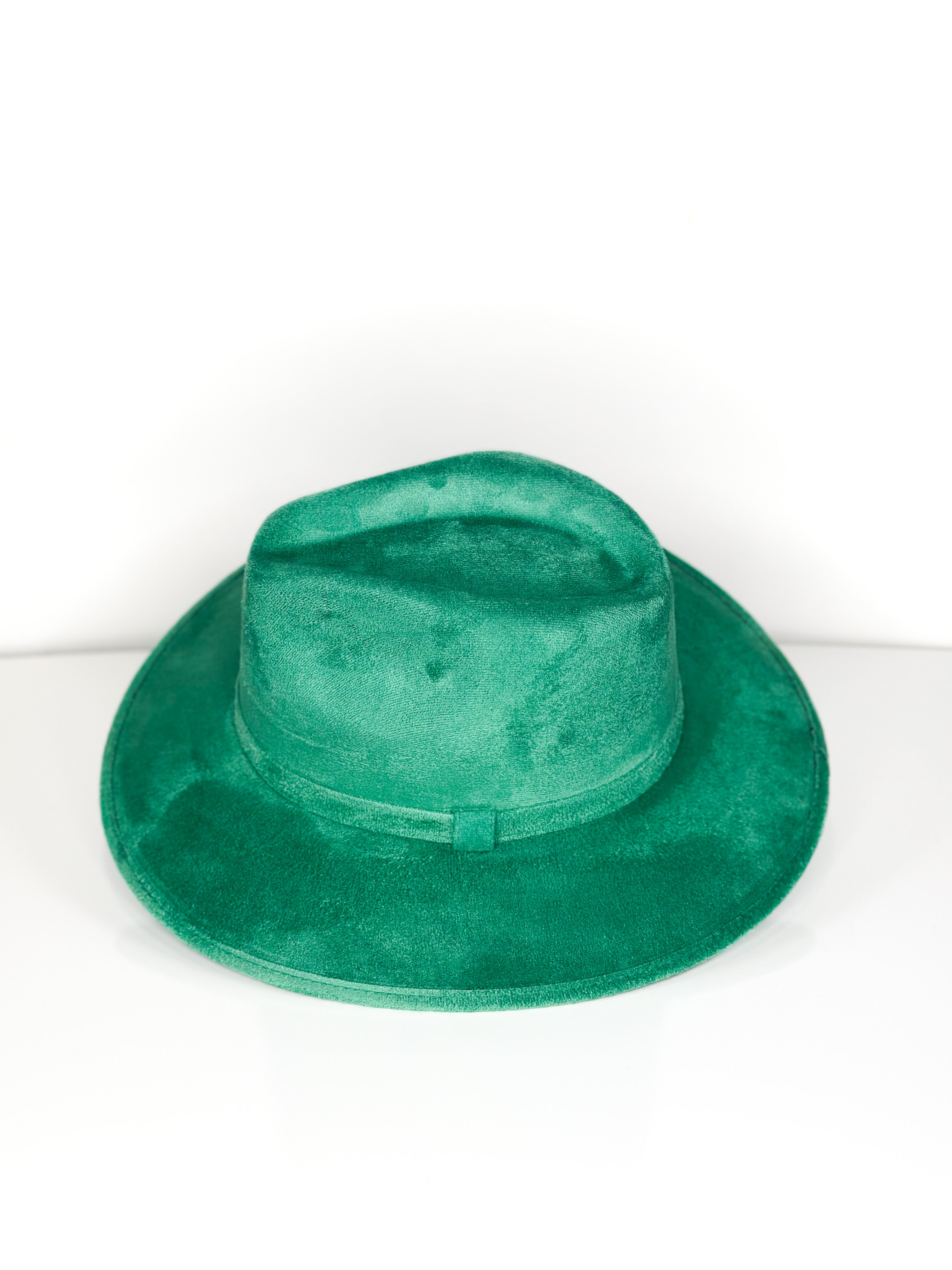 Green Algae Hat — profile view of Cuadra Piedreros cap