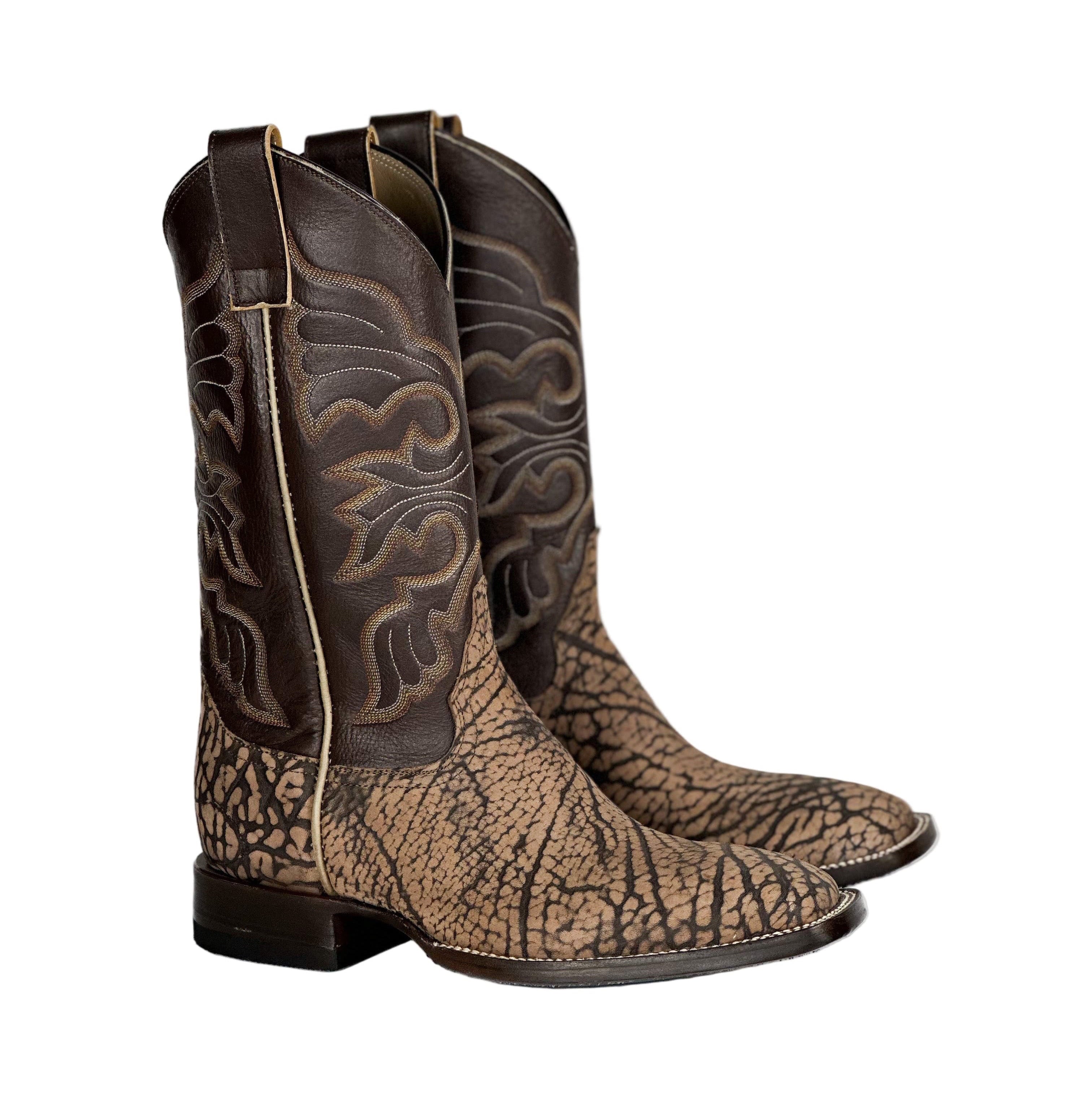 Caracu Bullsneck Boots — handmade western boots by Cuadra Piedreros