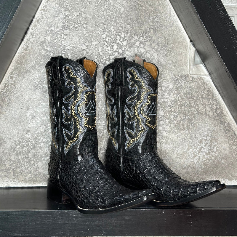 Ornament Croc Dark Boots — handmade western boots by Cuadra Piedreros
