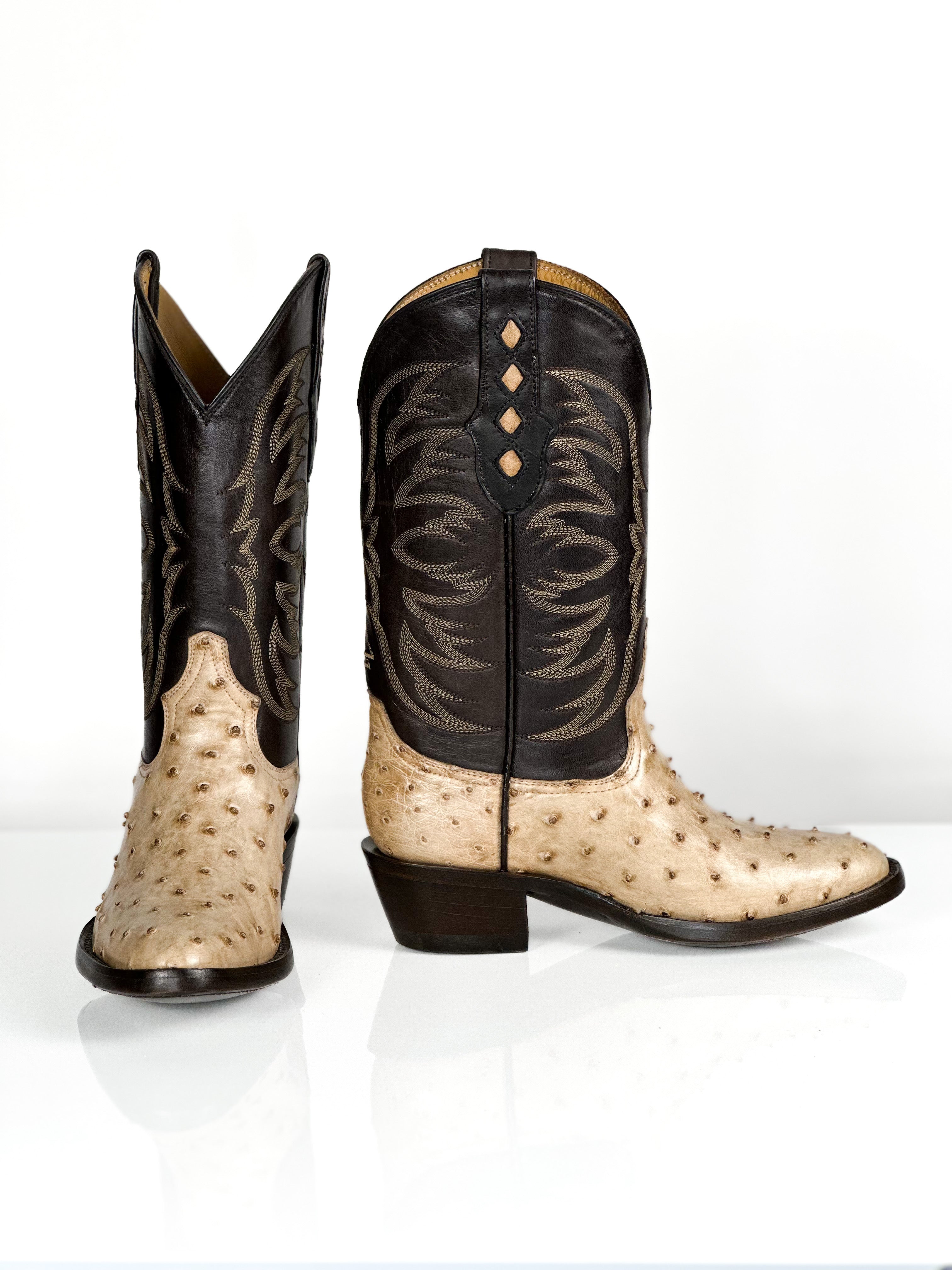 Women's- Gardenia Ostrich — detail shot