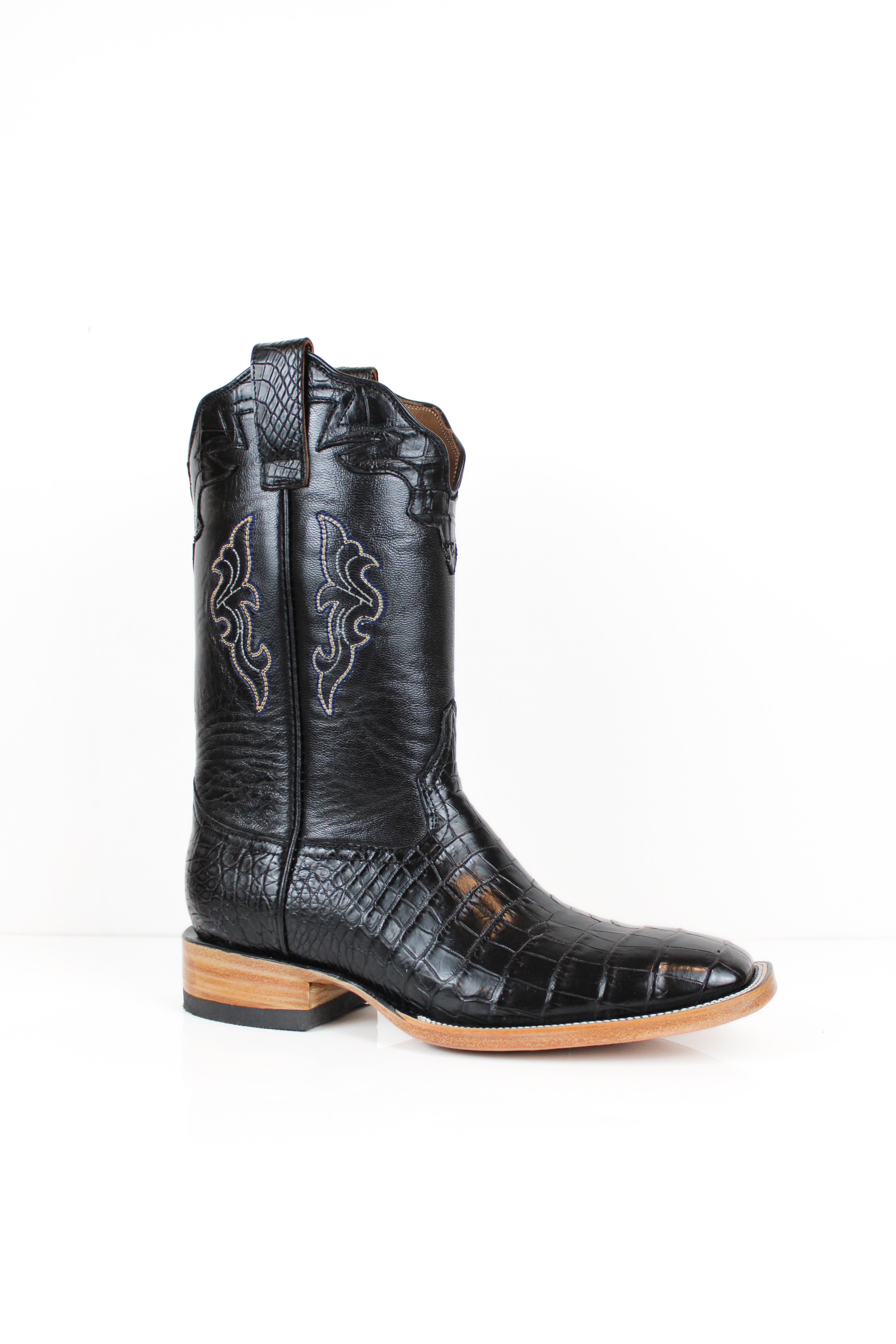Caiman- Black Gold by Cuadra Piedreros