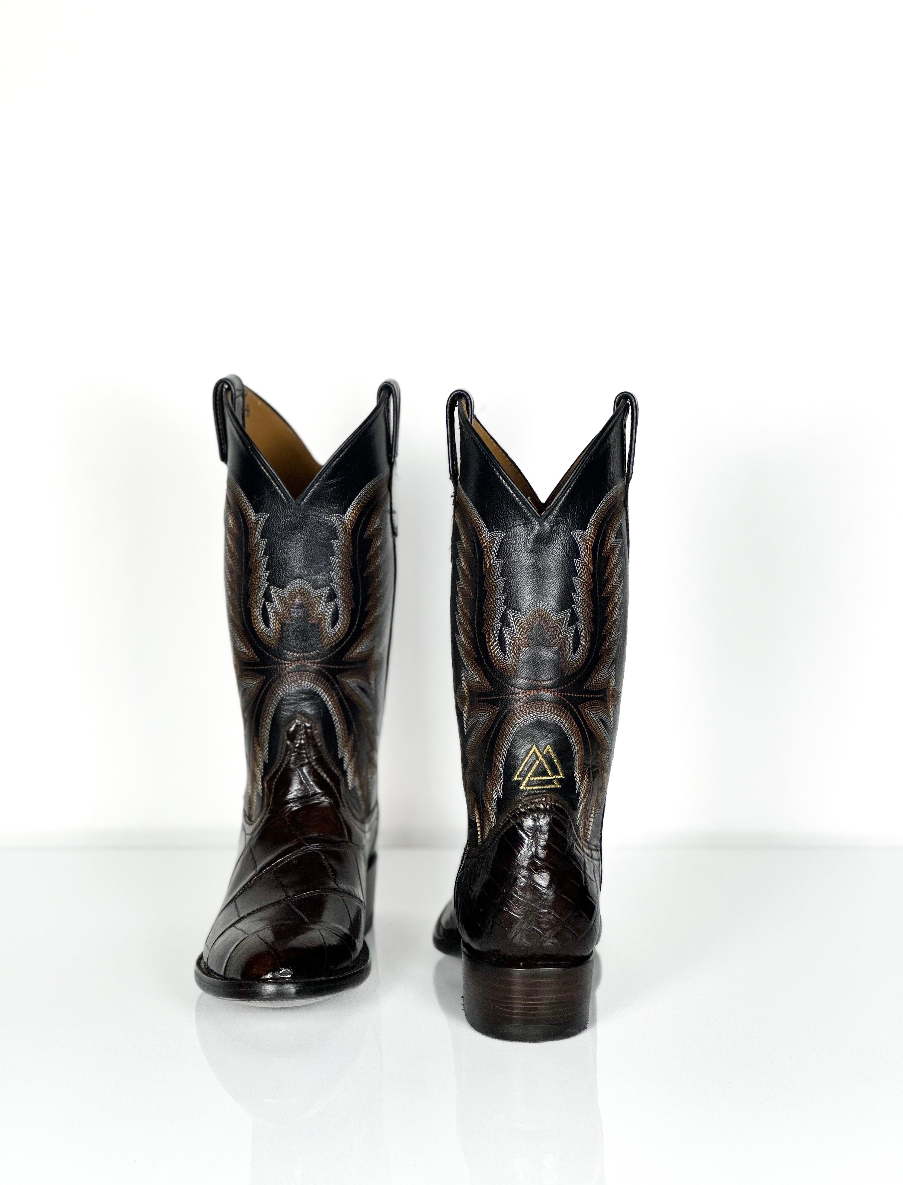 American Alligator- Sportsrust — angled view