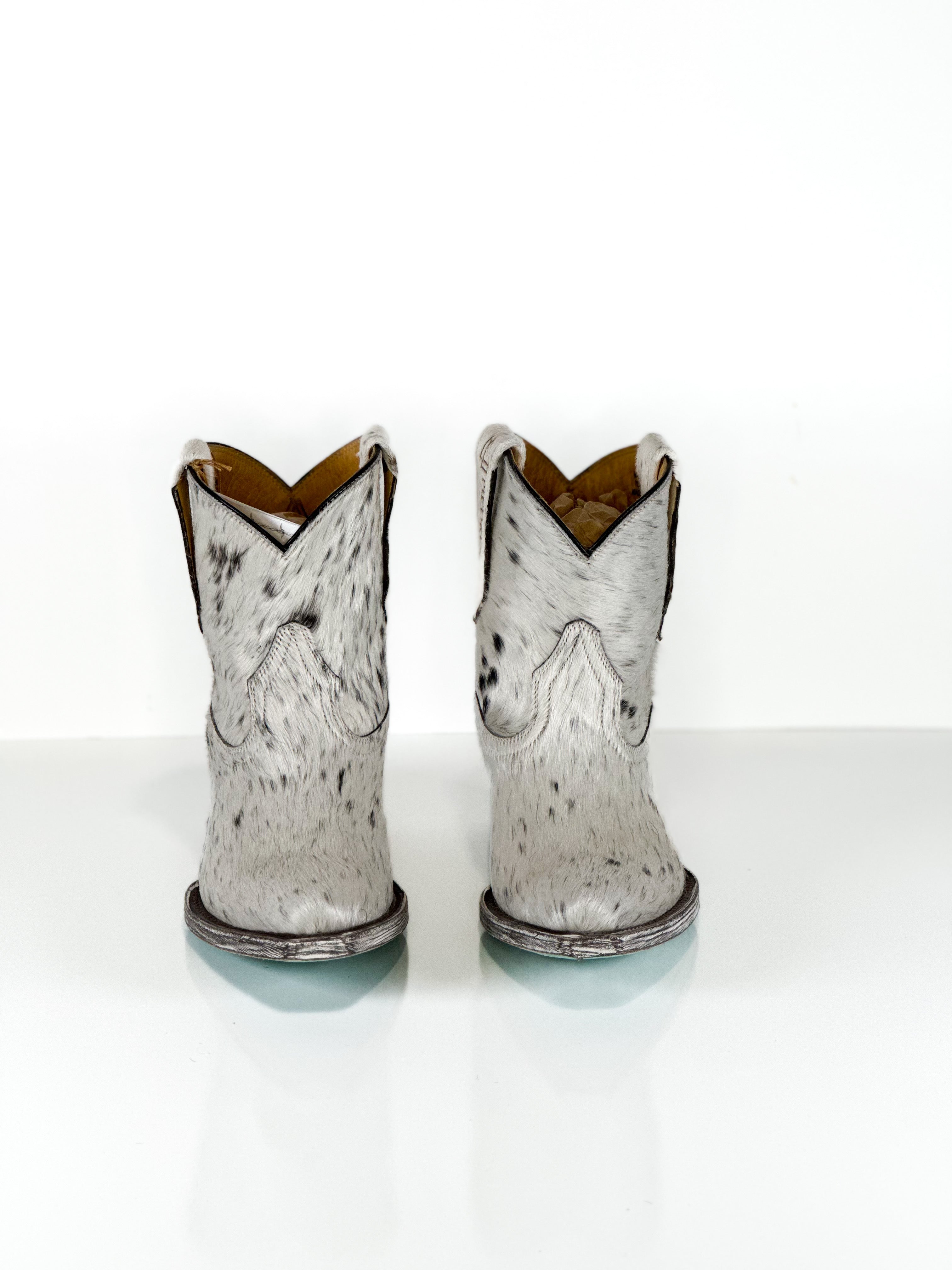 Azeri Veil cowhide — side view