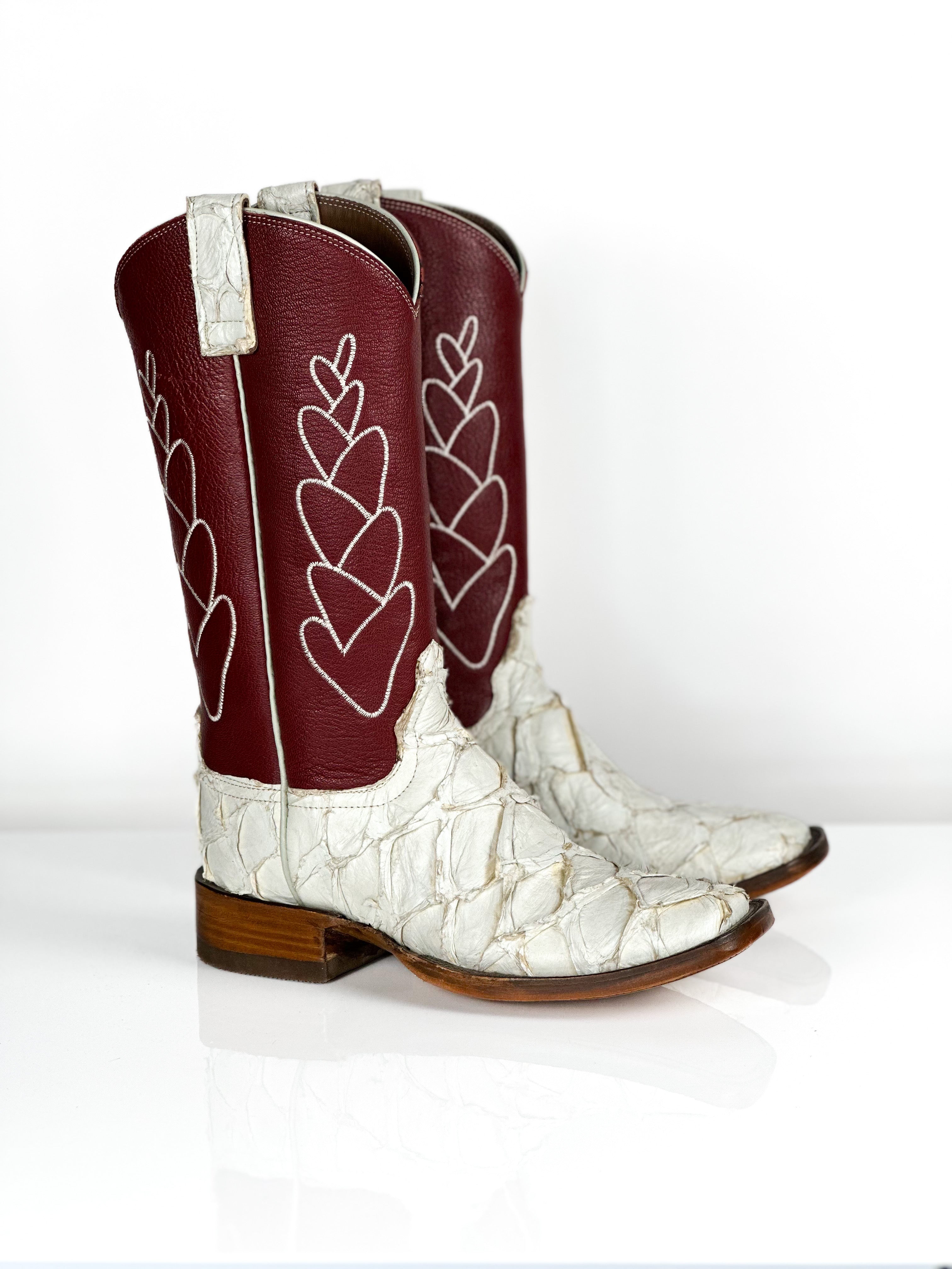 Aurora Fish Boots — handmade fish skin boots by Cuadra Piedreros