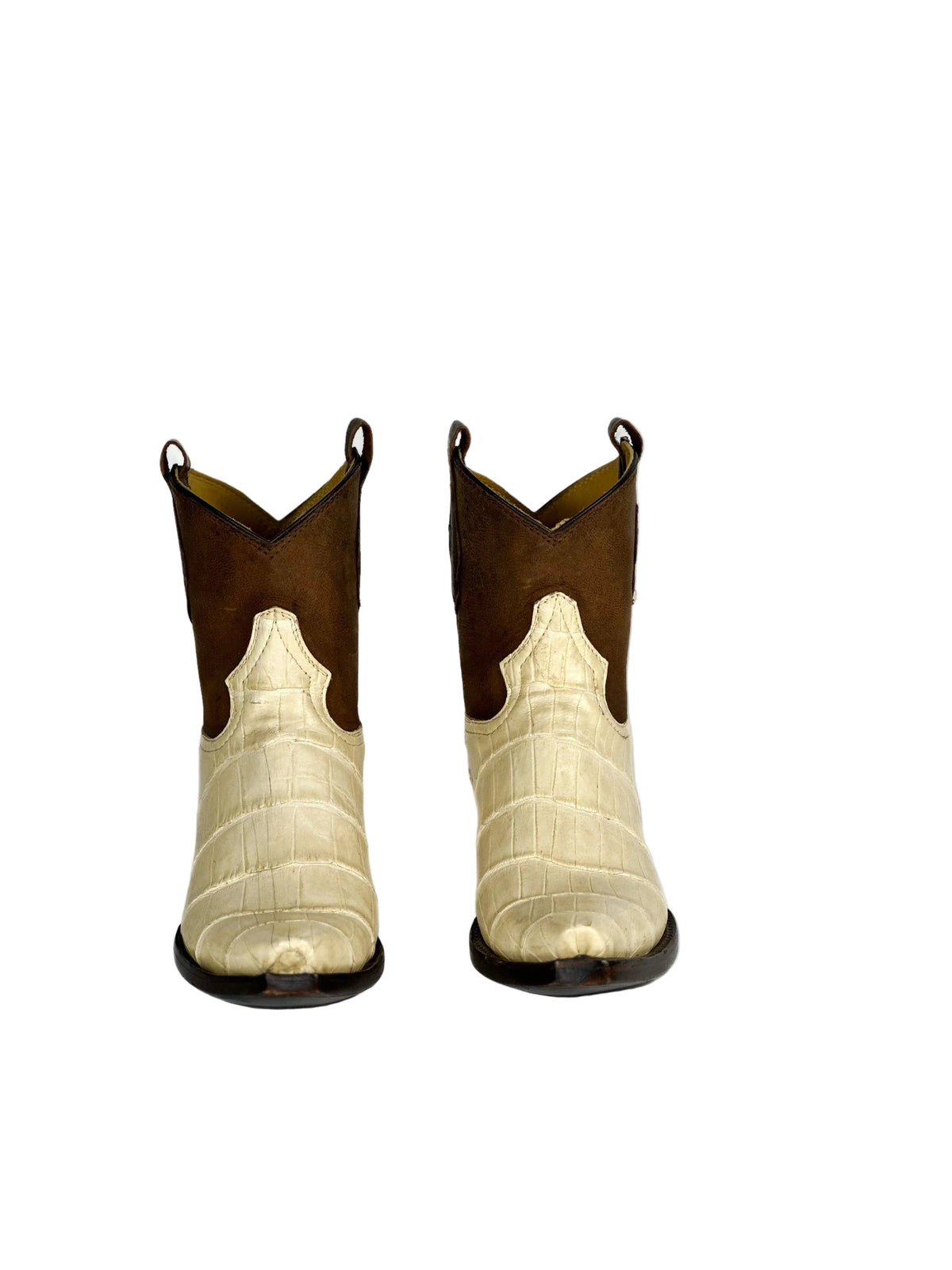Gator Ivoryhusk Boots — side view of handmade alligator boots