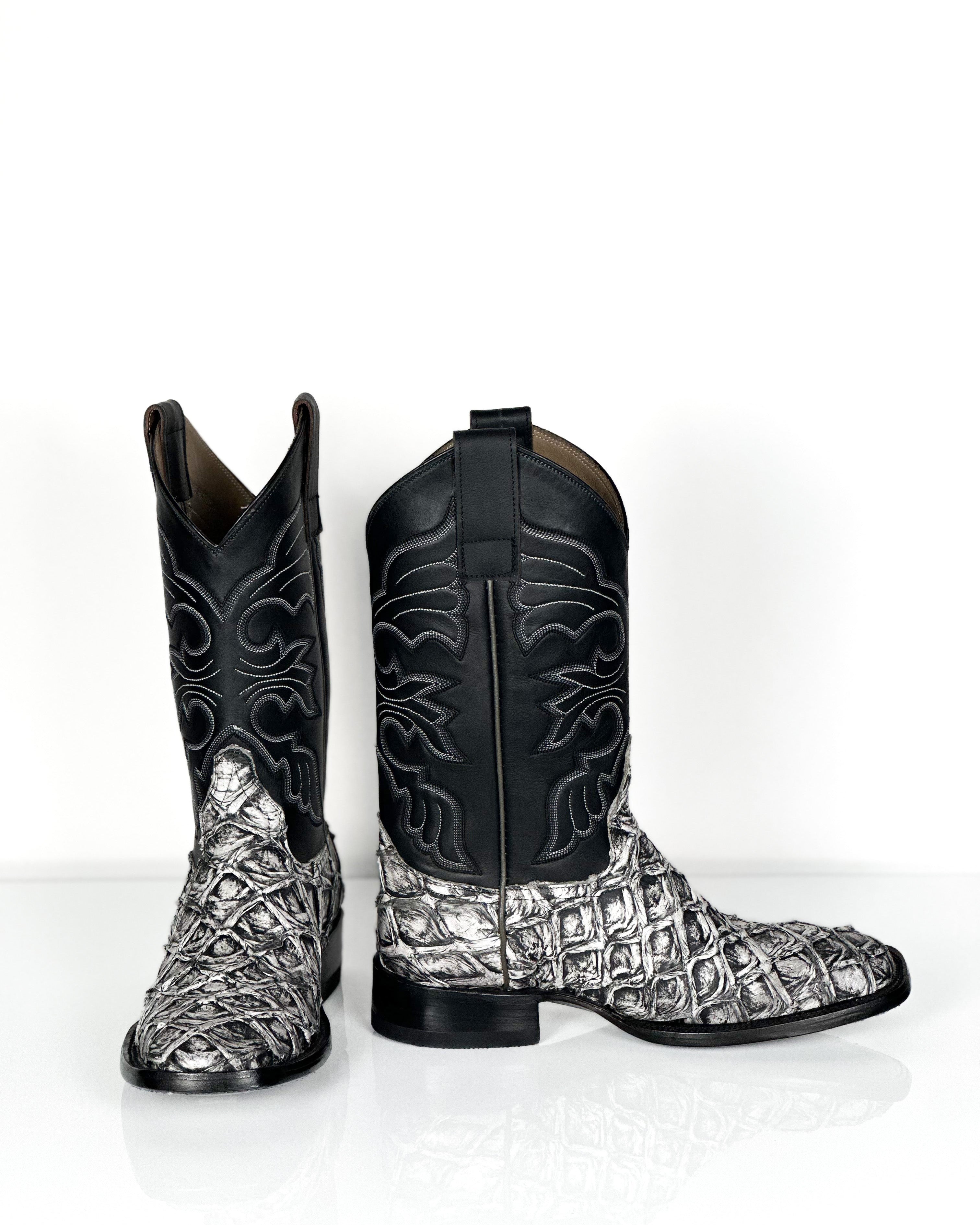 Pirarucu Fish-Web Gray Boots — detail shot of handmade pirarucu boots