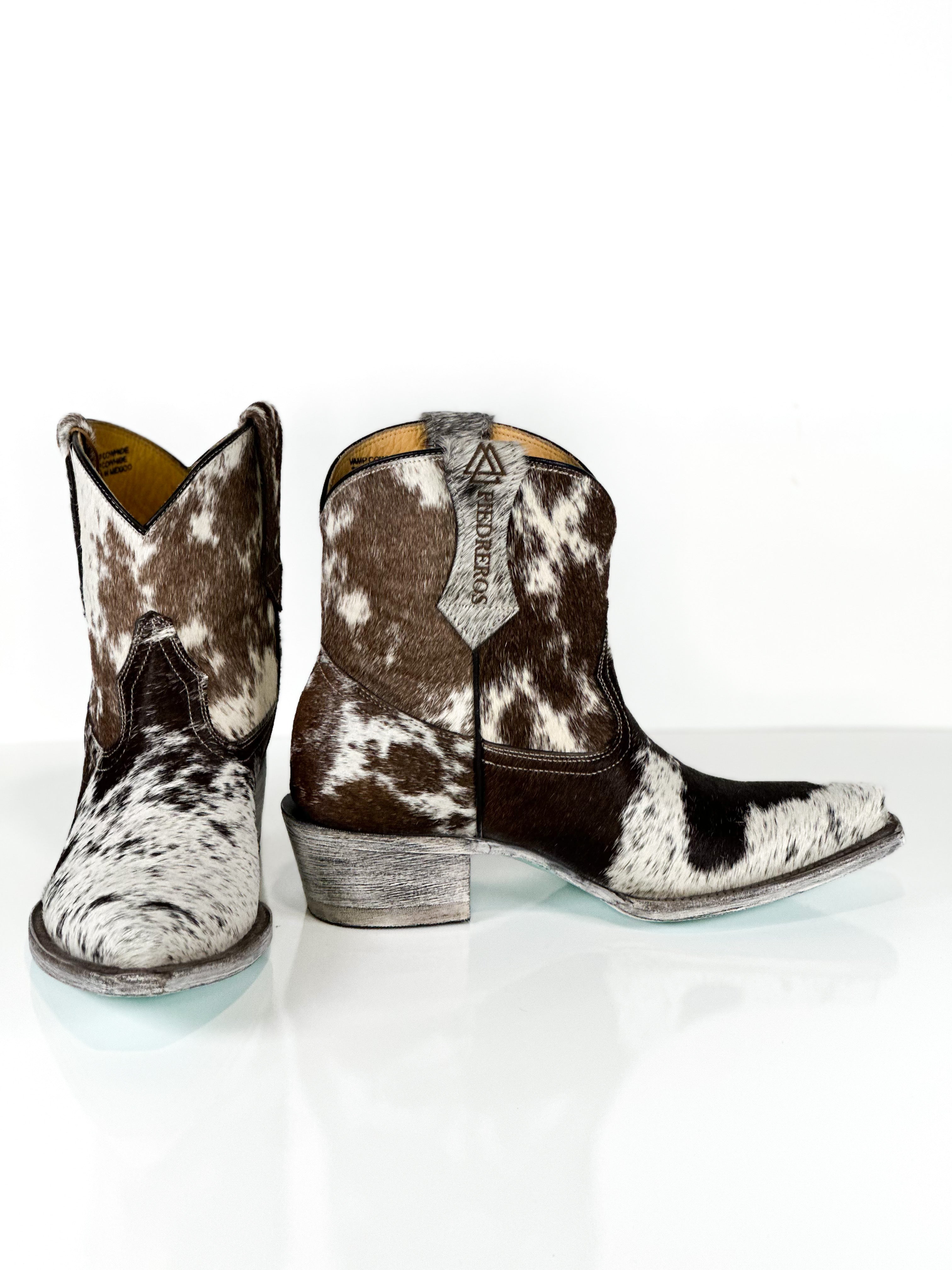 Azeri Obsidian Cowhide — angled view