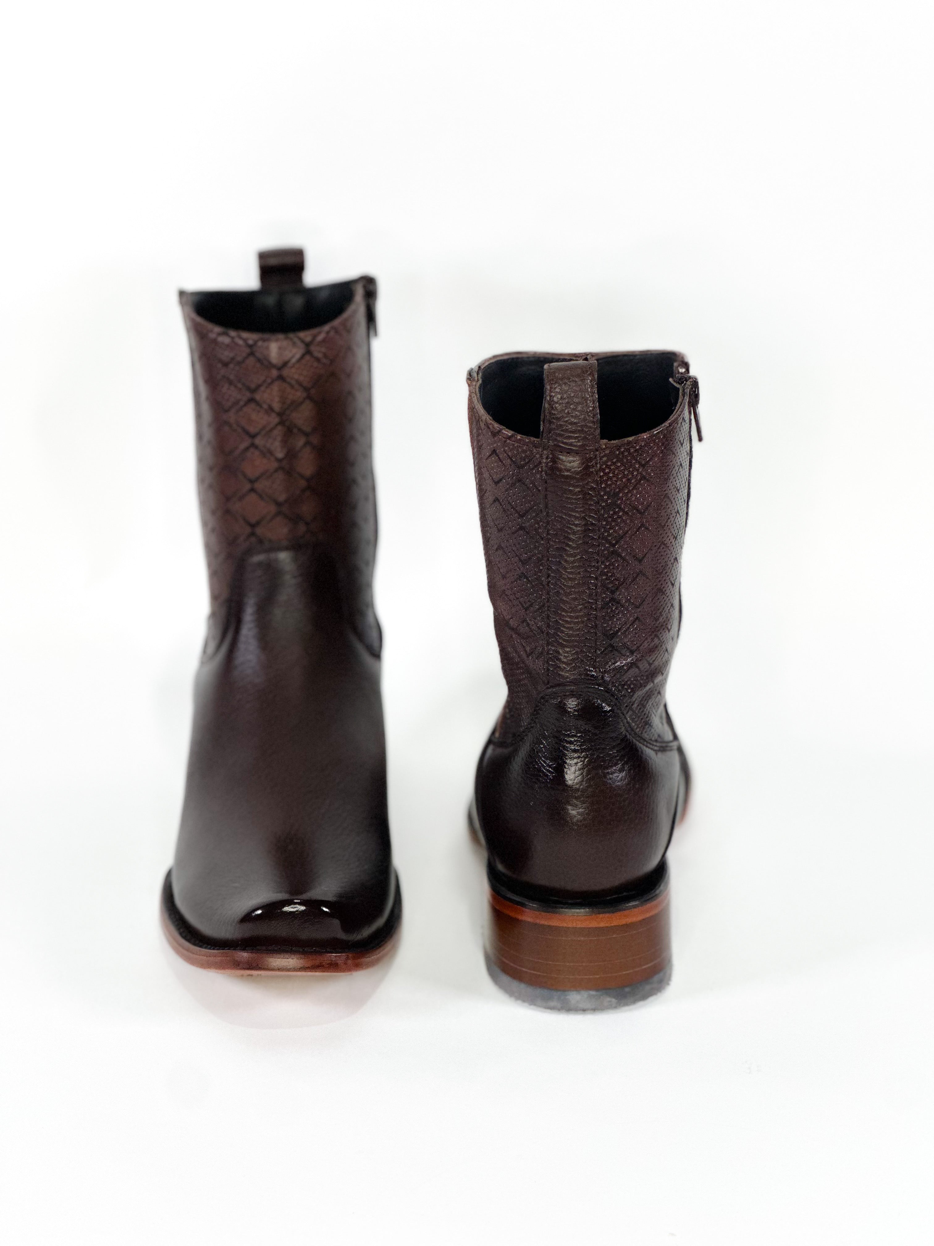 Deer San Vittorio Ankle Boot — close-up of handmade western boots
