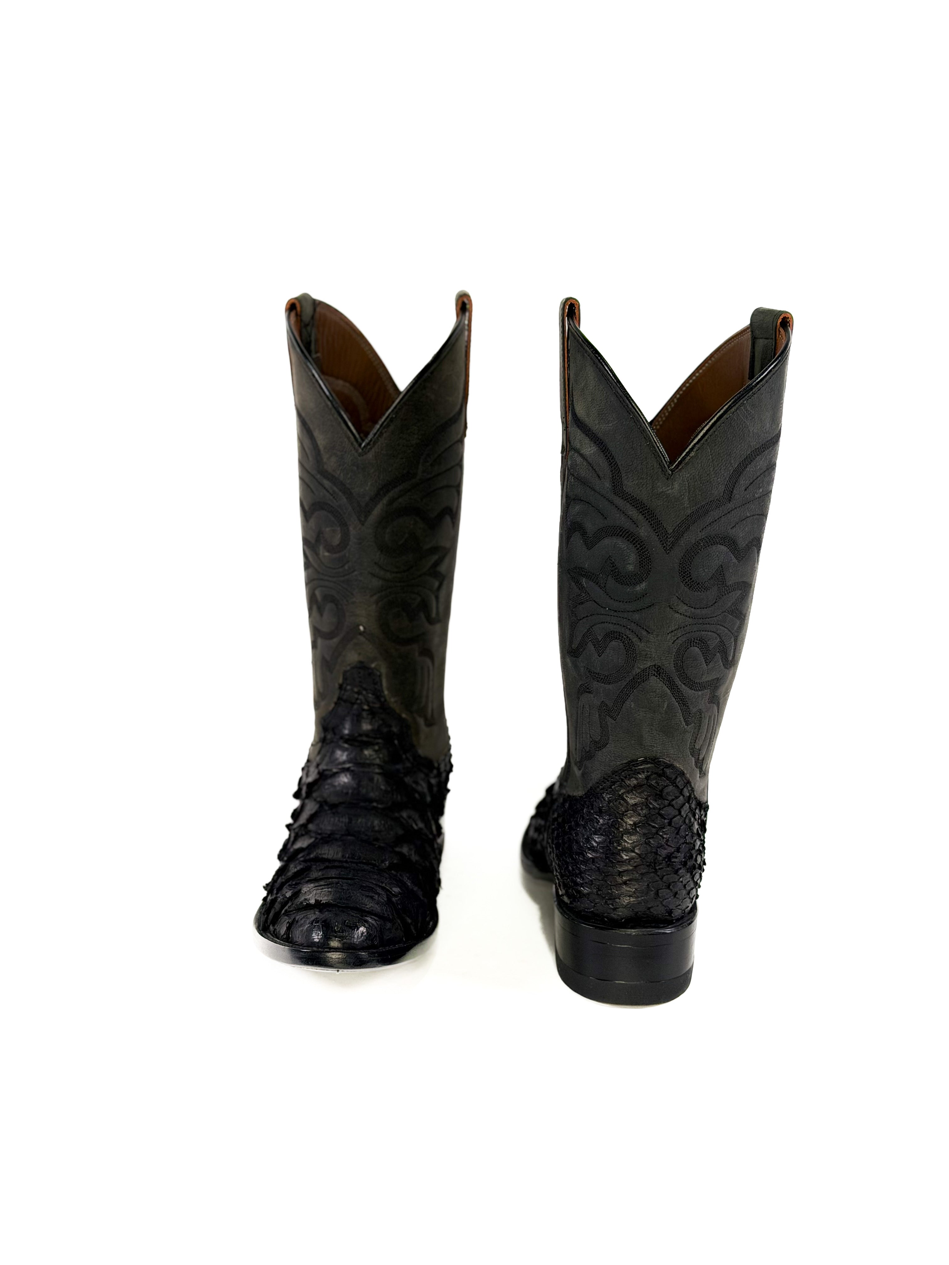 Men’s- Midnight Python — detail shot