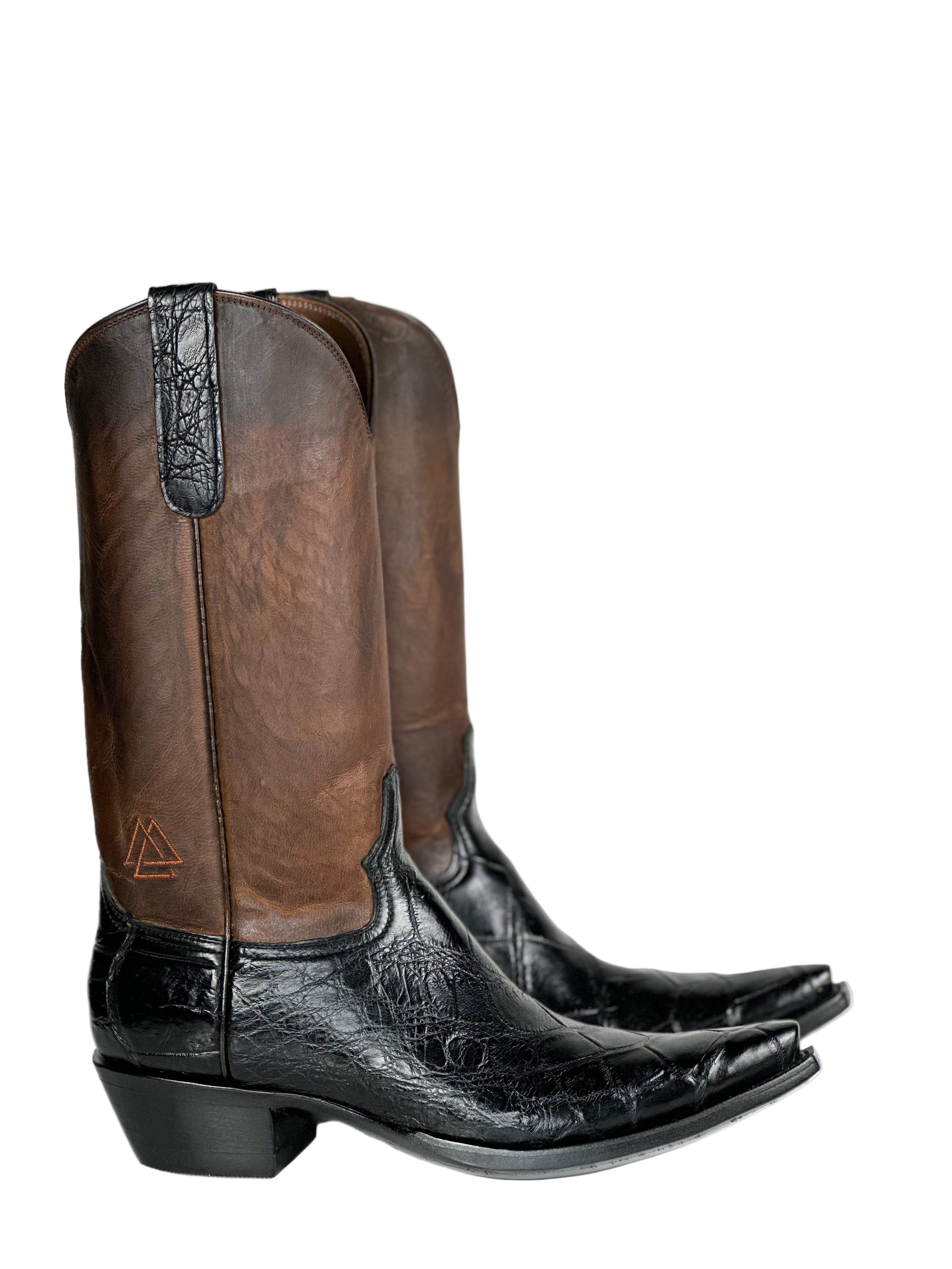 American Alligator- Onyx by Cuadra Piedreros