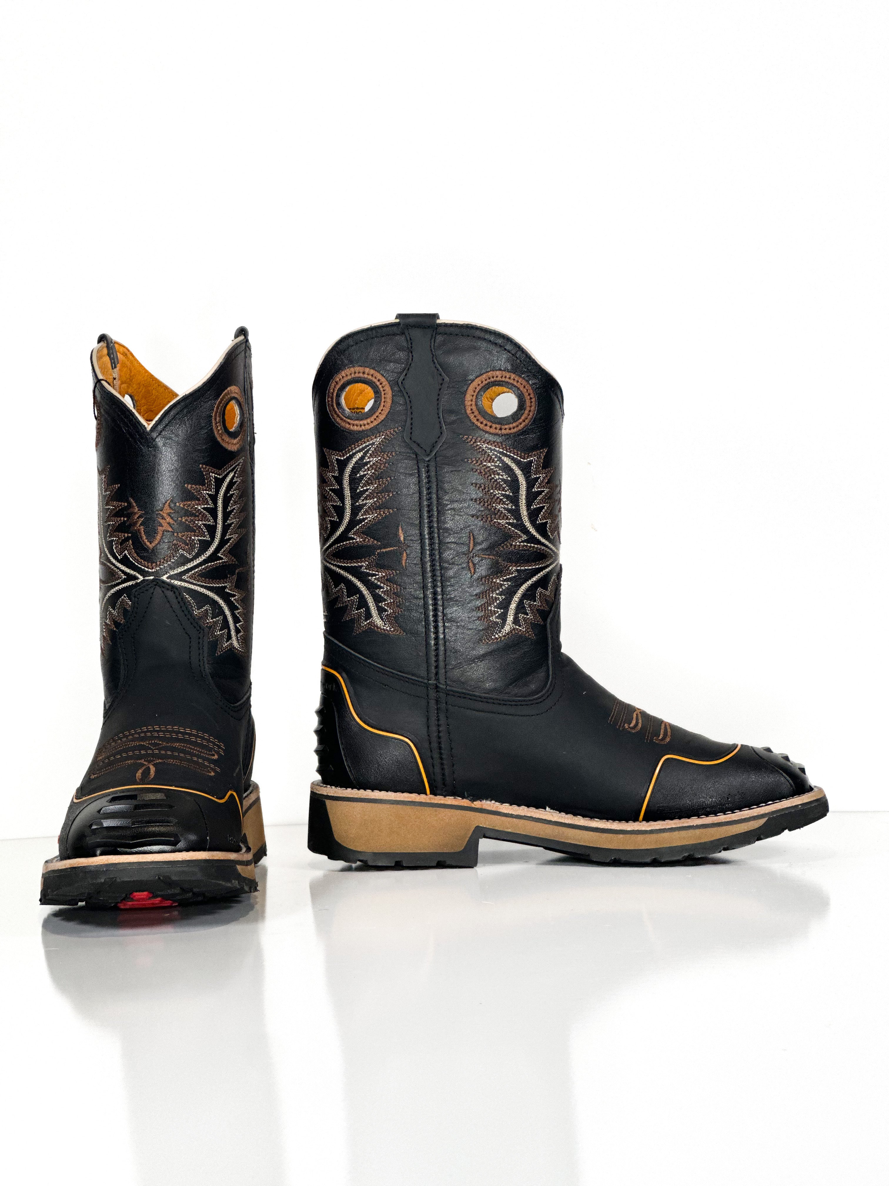 Composite toe work boot Black — detail shot of handmade western boots