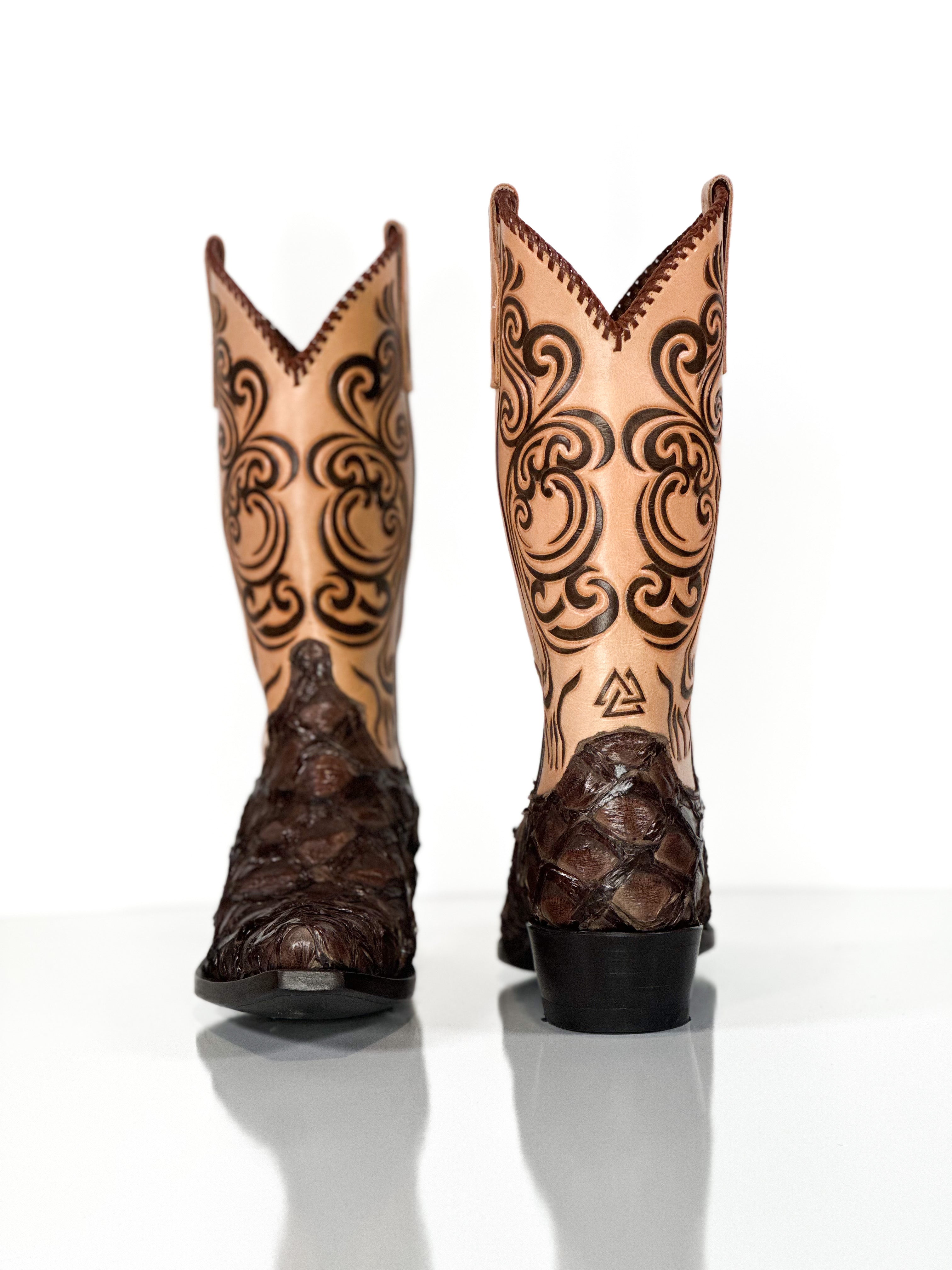 Pirarucus-Amazonas — angled view