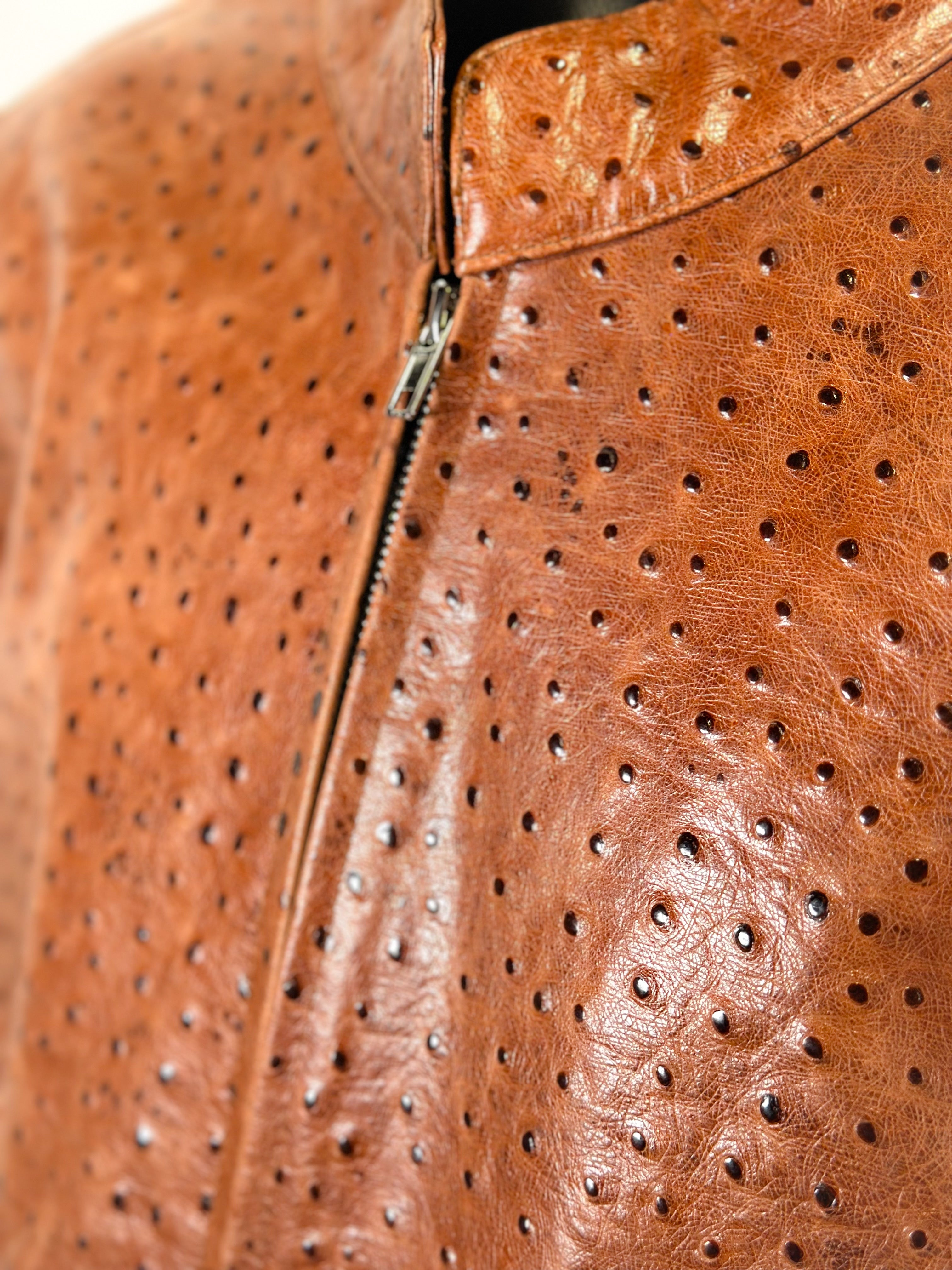 Ostrich-Jacket — detail shot