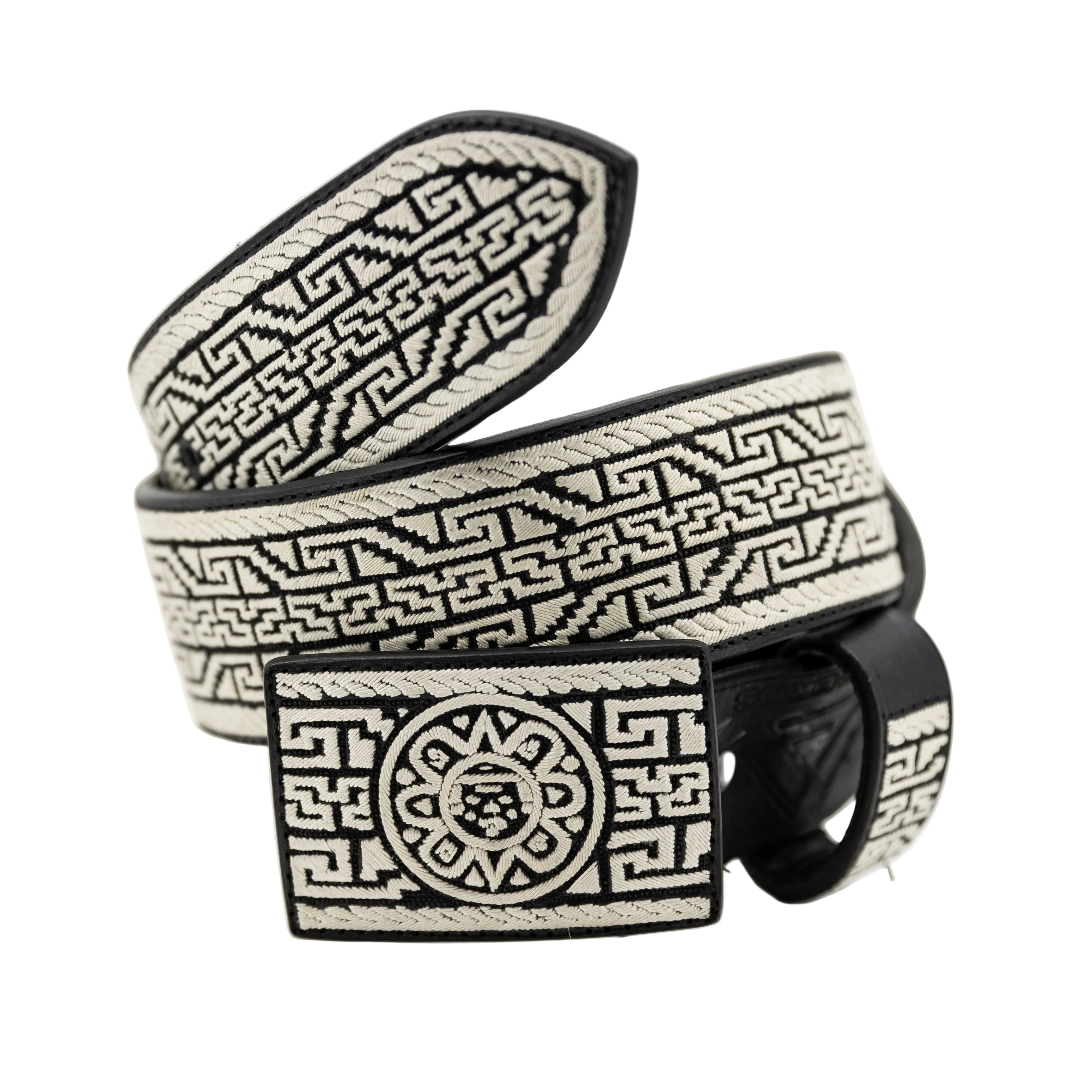 Cinto de Pita- Sol — handcrafted leather belt by Cuadra Piedreros
