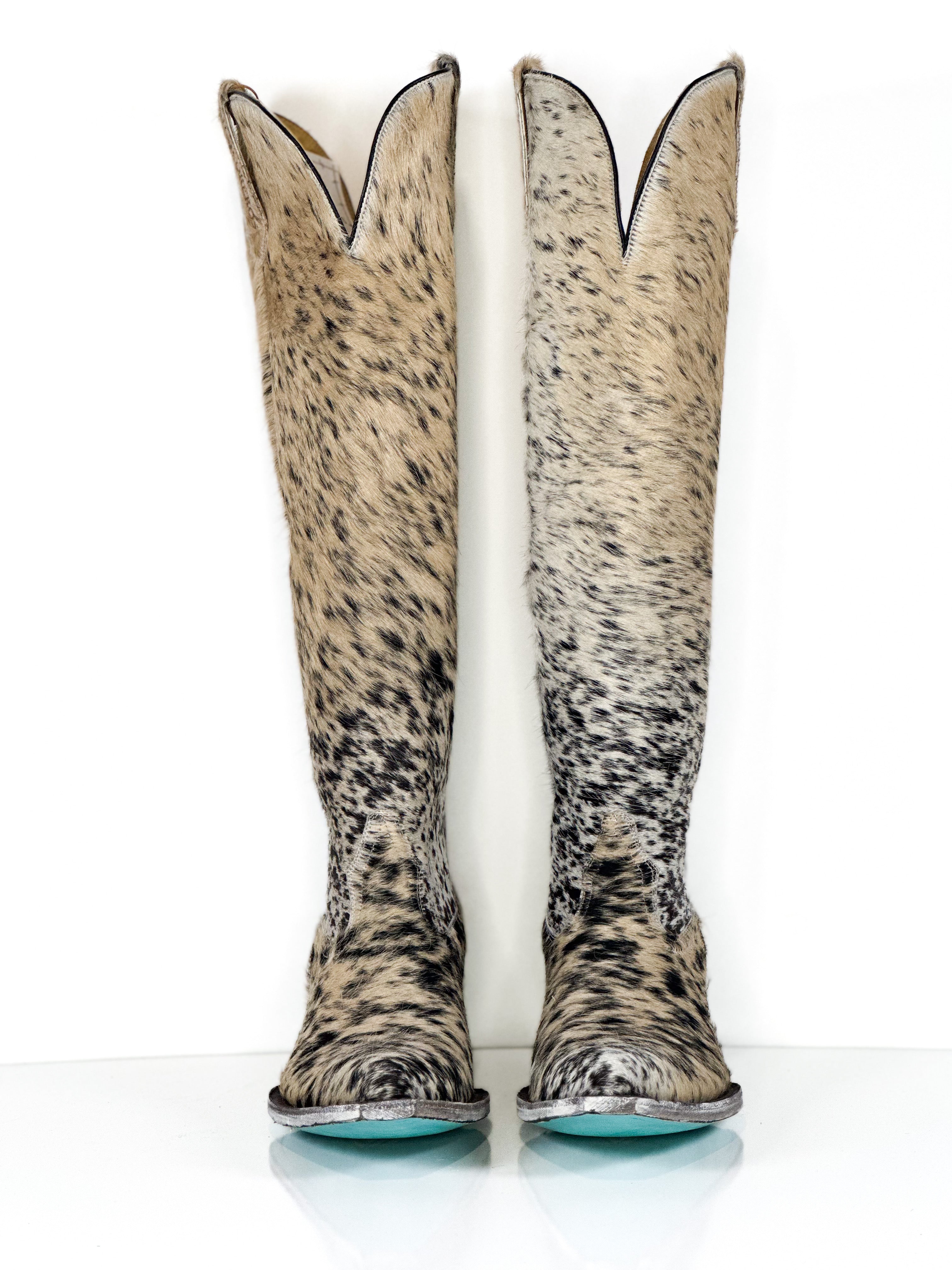 Azeri Cowhide Boot — leather detail of handmade western boots