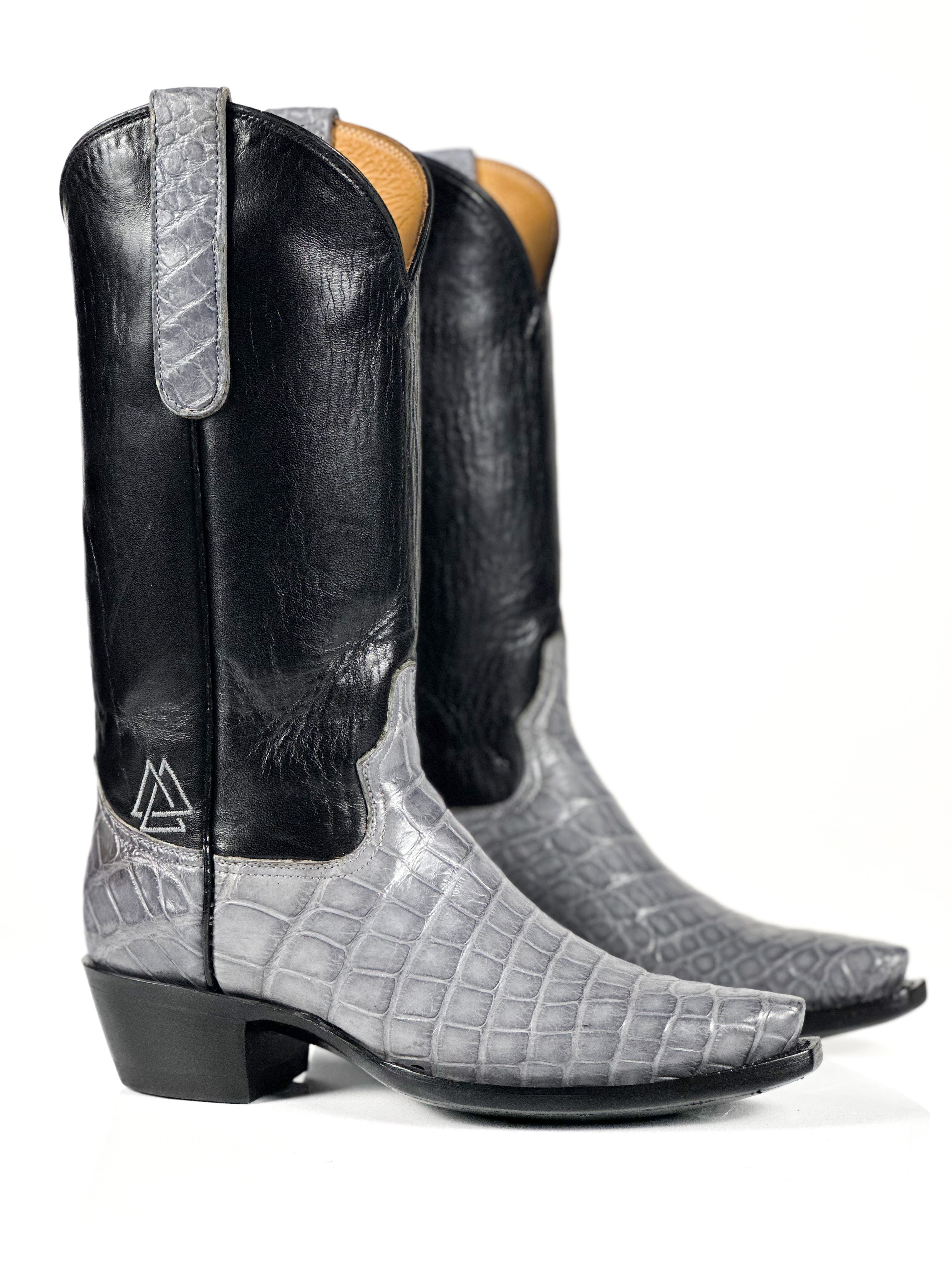 Silver cowdrill Boots — handmade western boots by Cuadra Piedreros