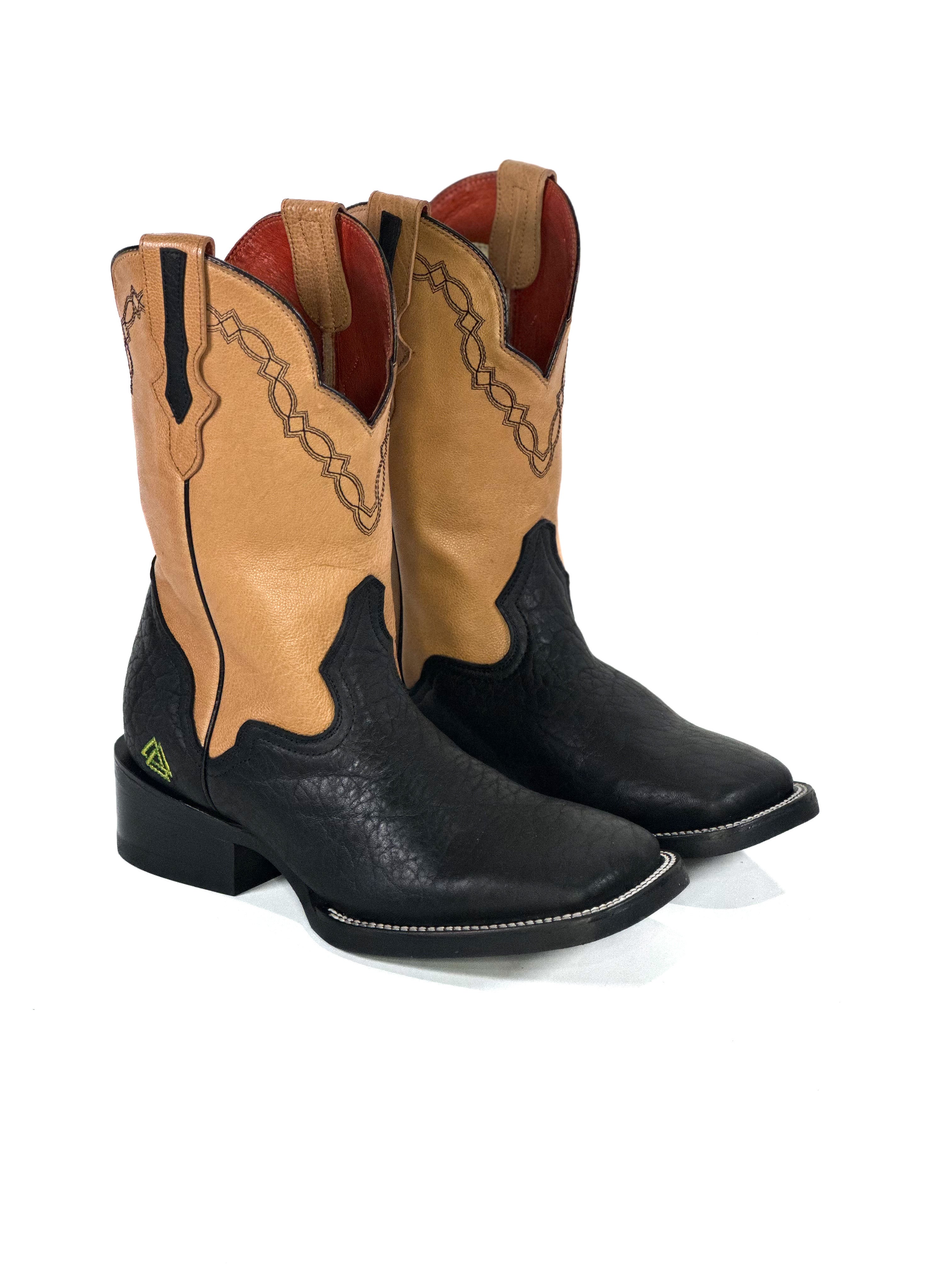 Georgetown Black Boot — handmade western boots by Cuadra Piedreros