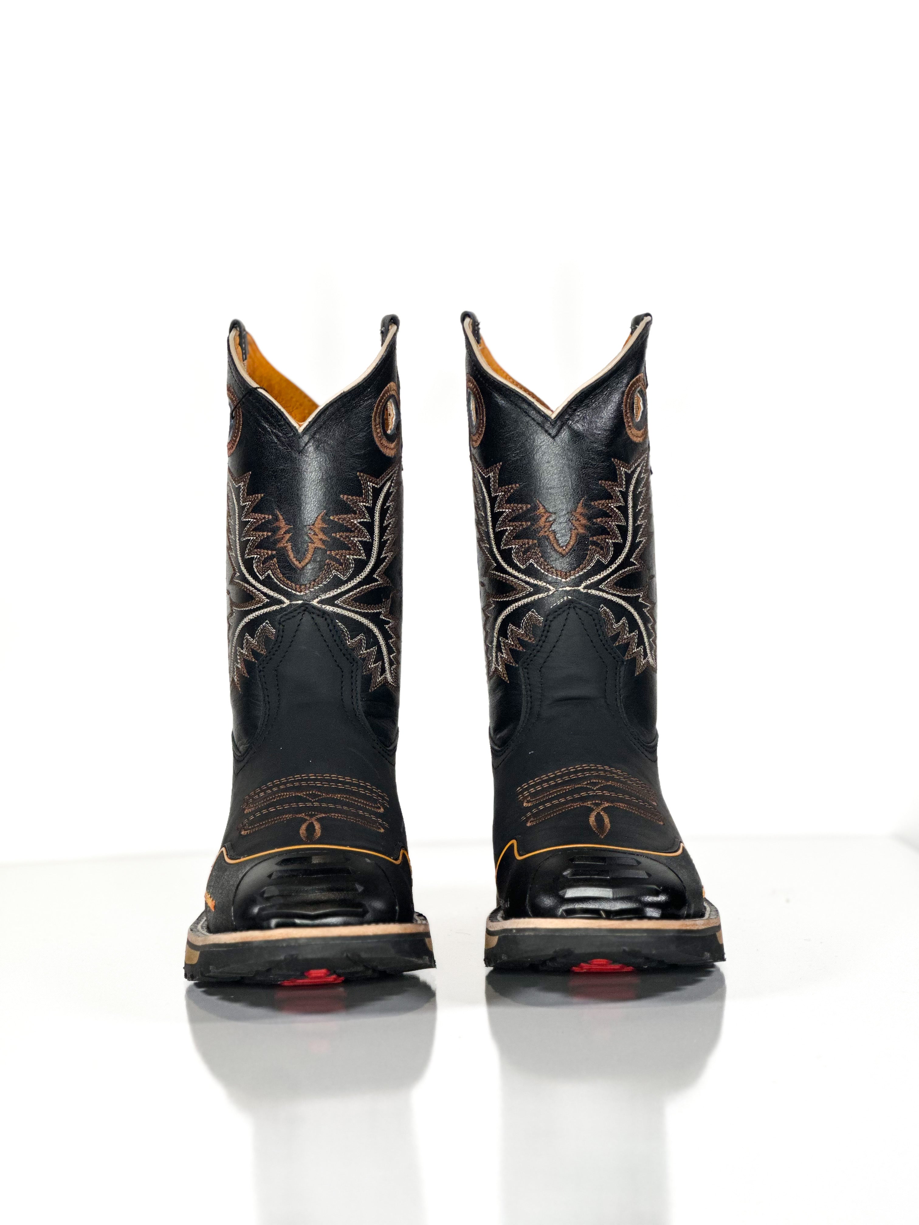 Composite toe work boot Black — side view of handmade western boots