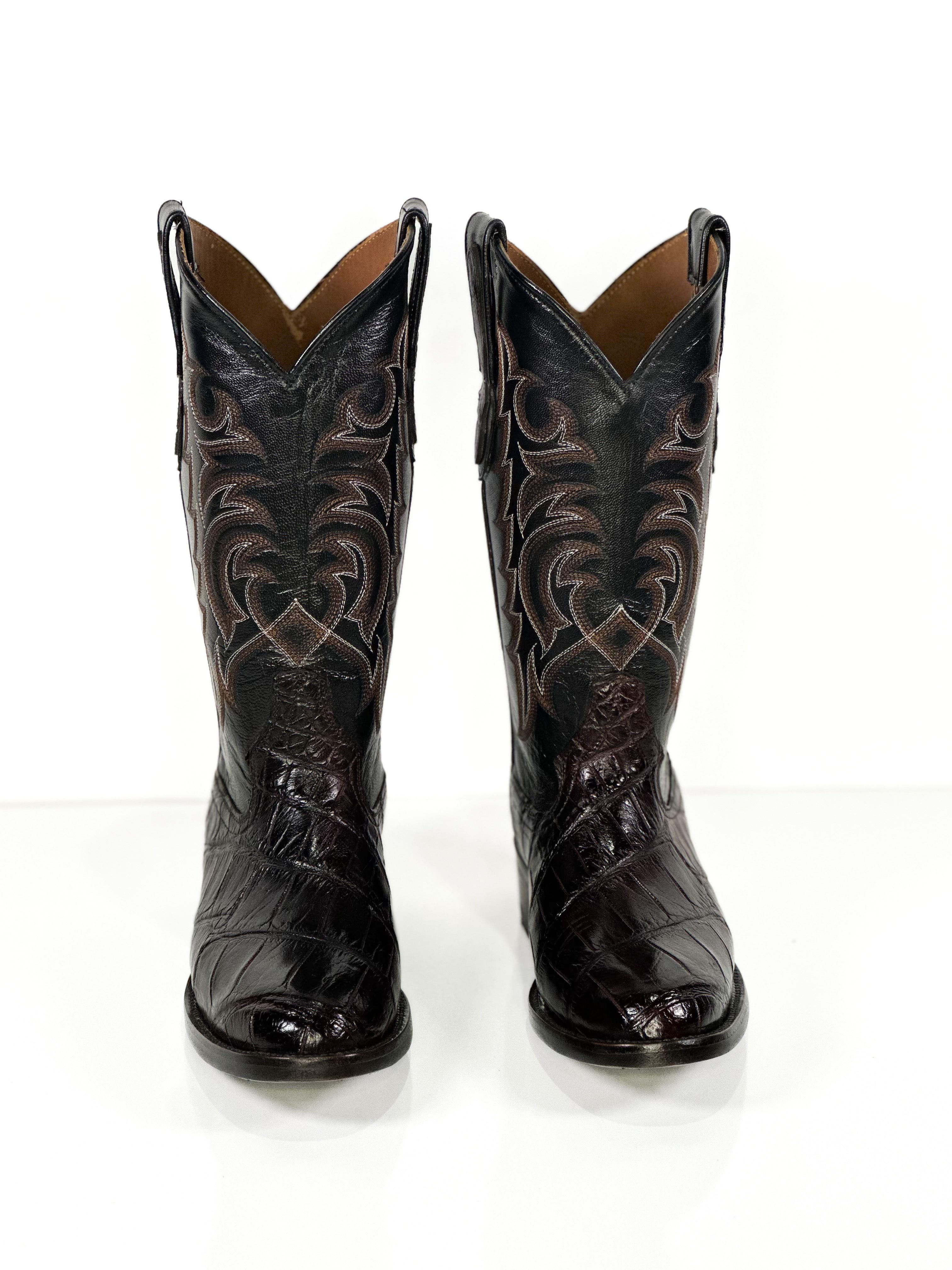 American Alligator - Choco Stitch — side view