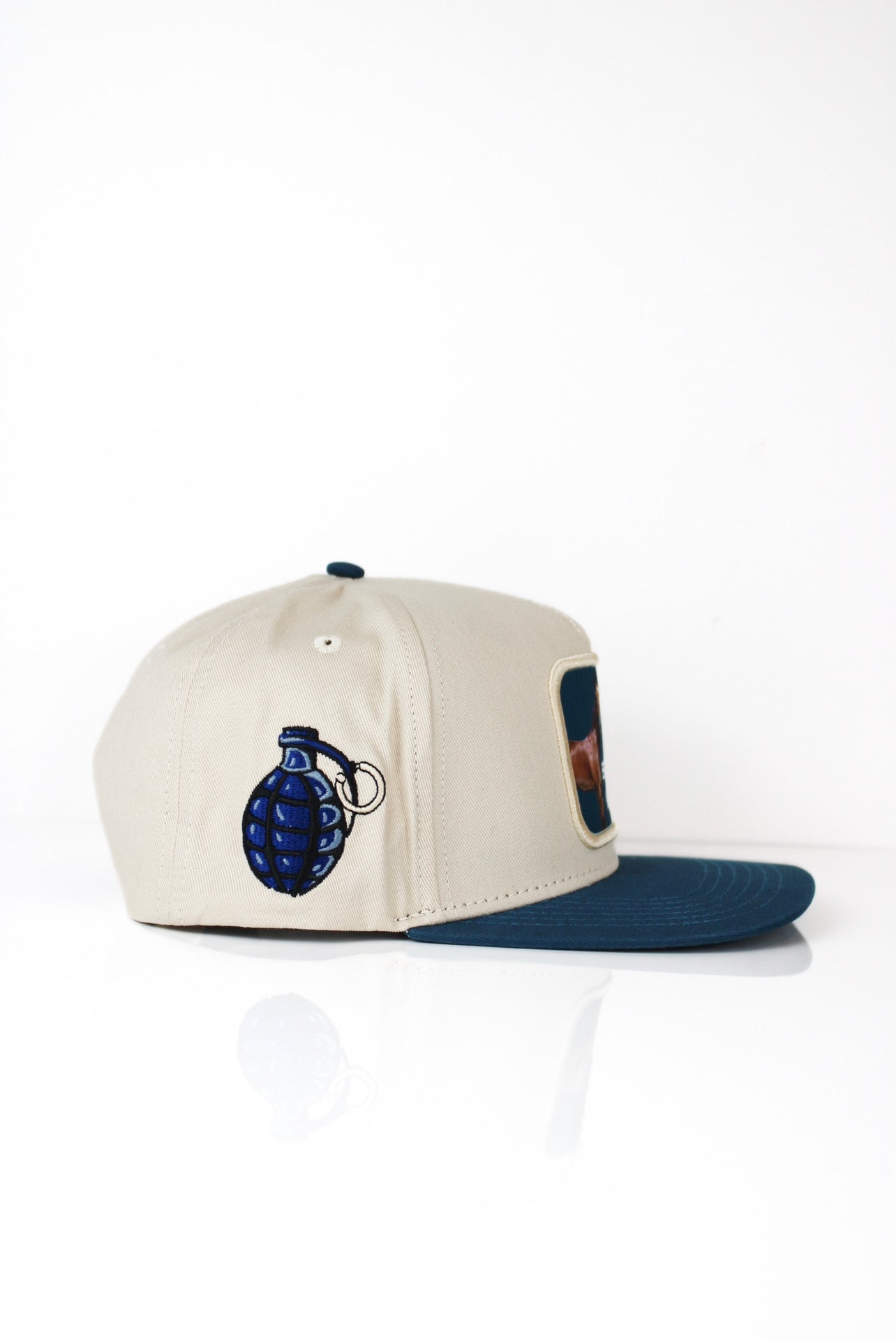 El Arete Horse Cap