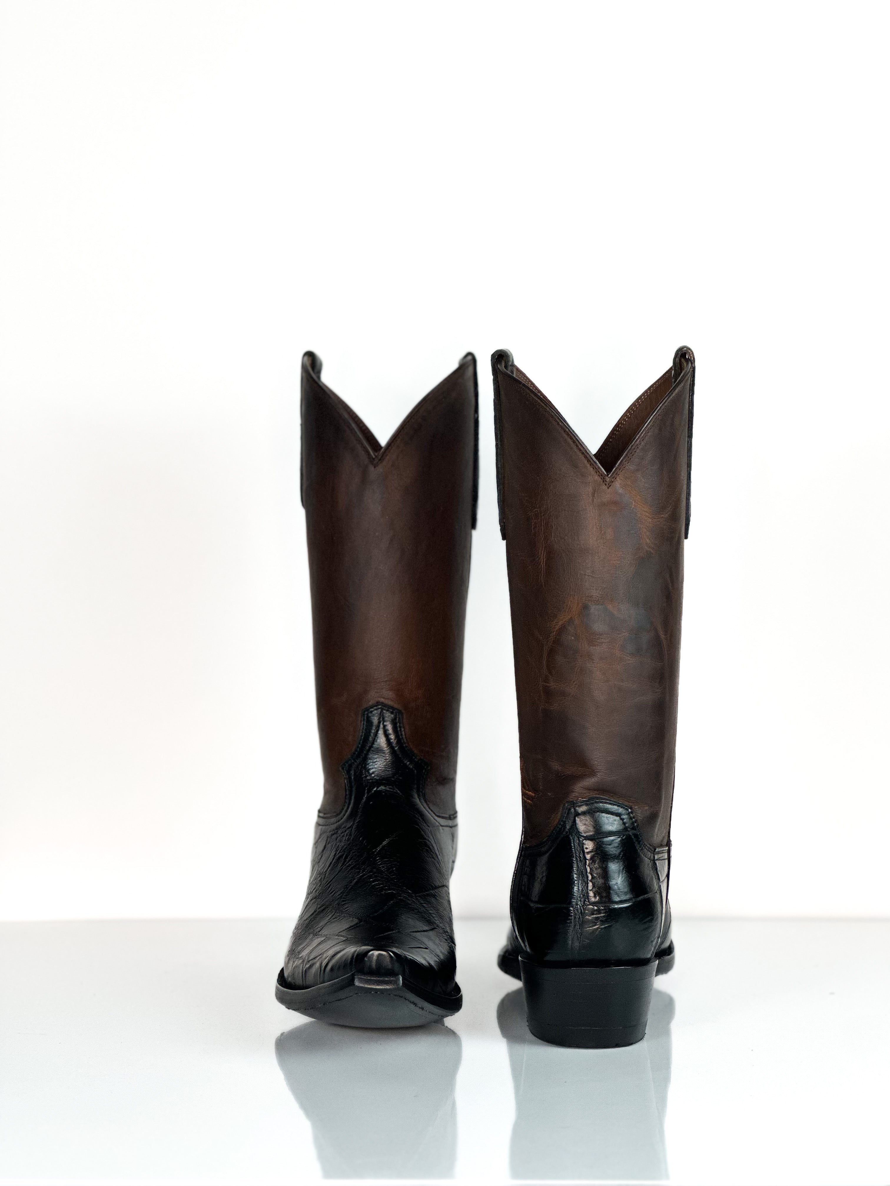 American Alligator- Onyx — angled view