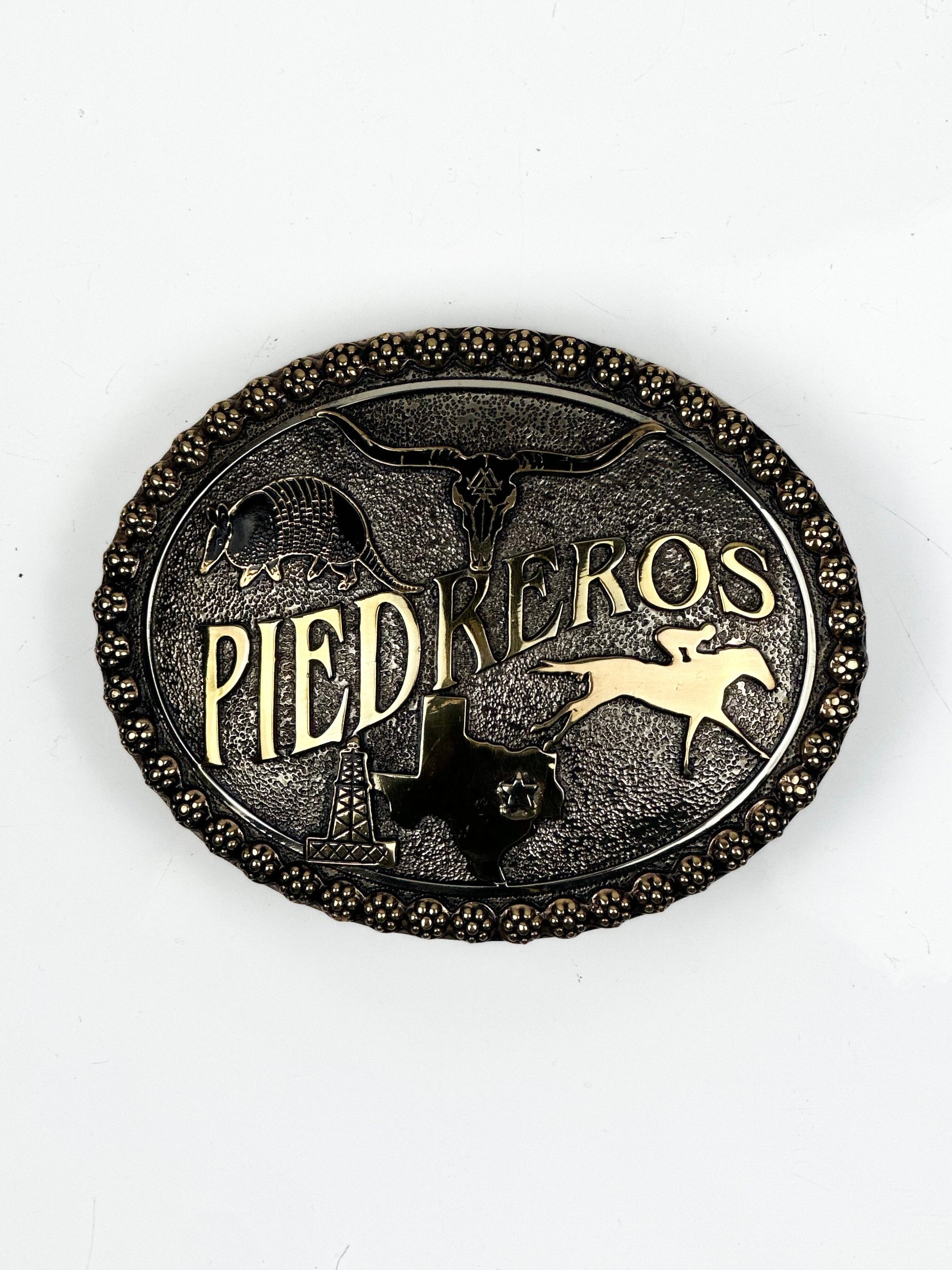 THE TEXAS BUCKLE — detail shot