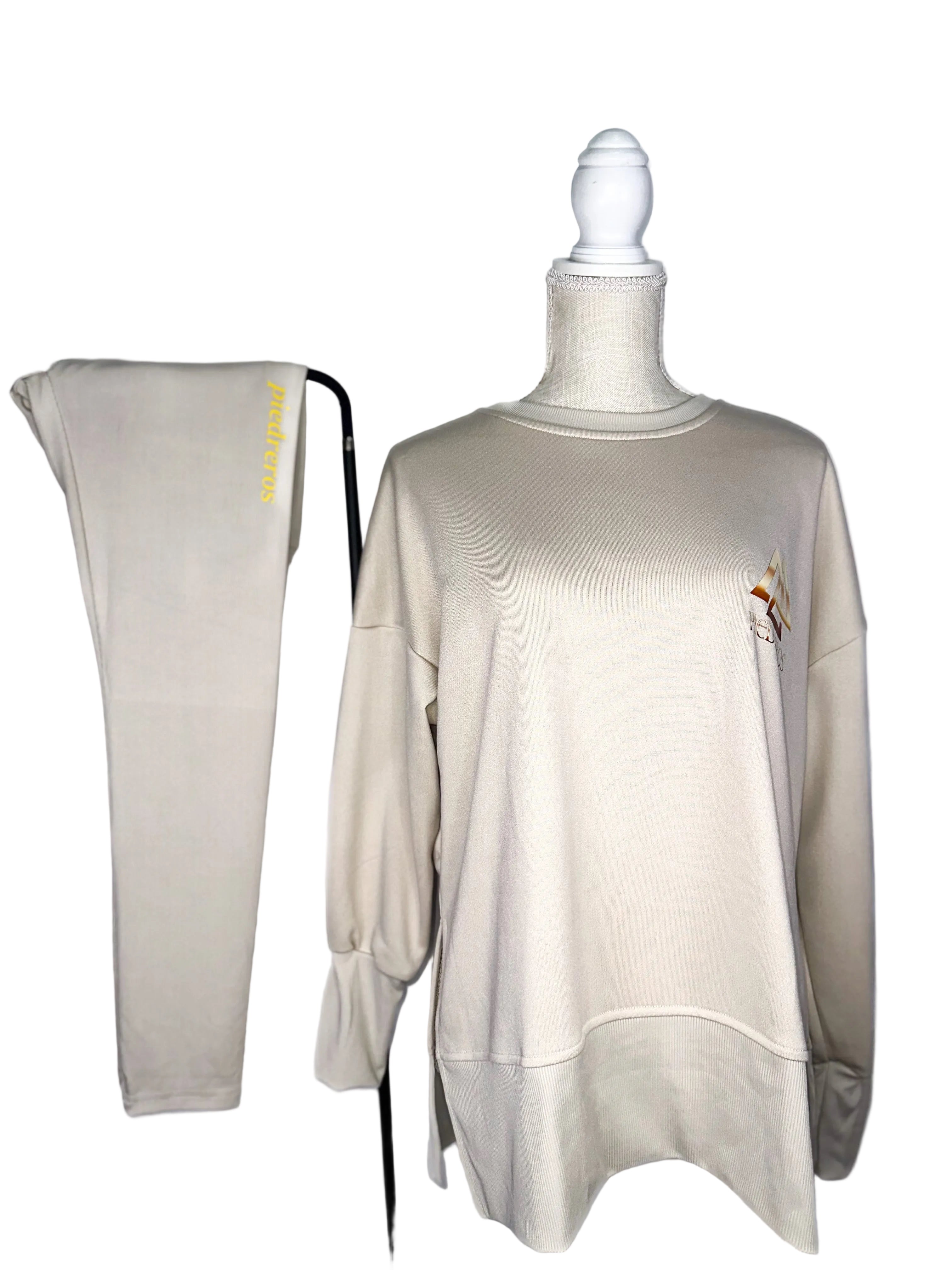 Sports Set by Cuadra Piedreros