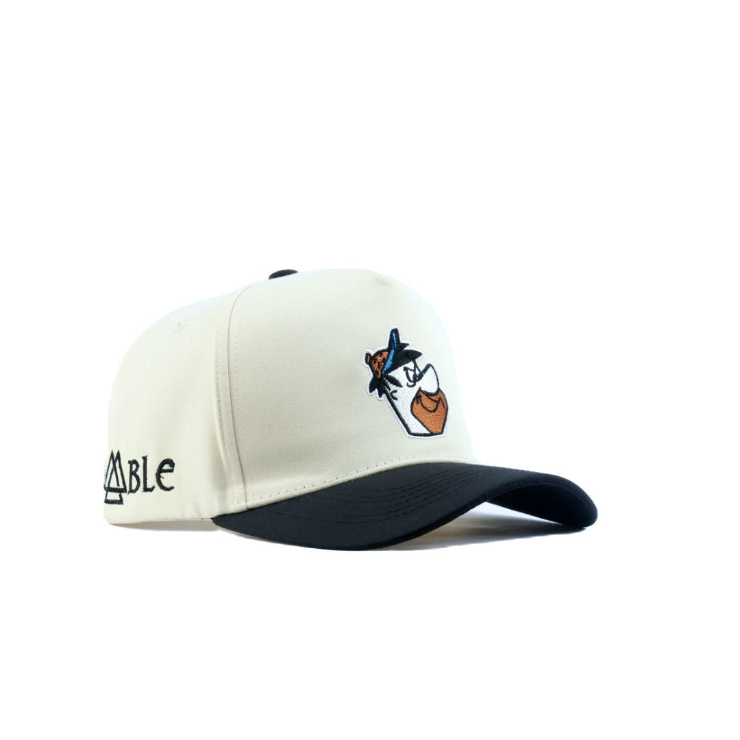 beige and black piedreros cap