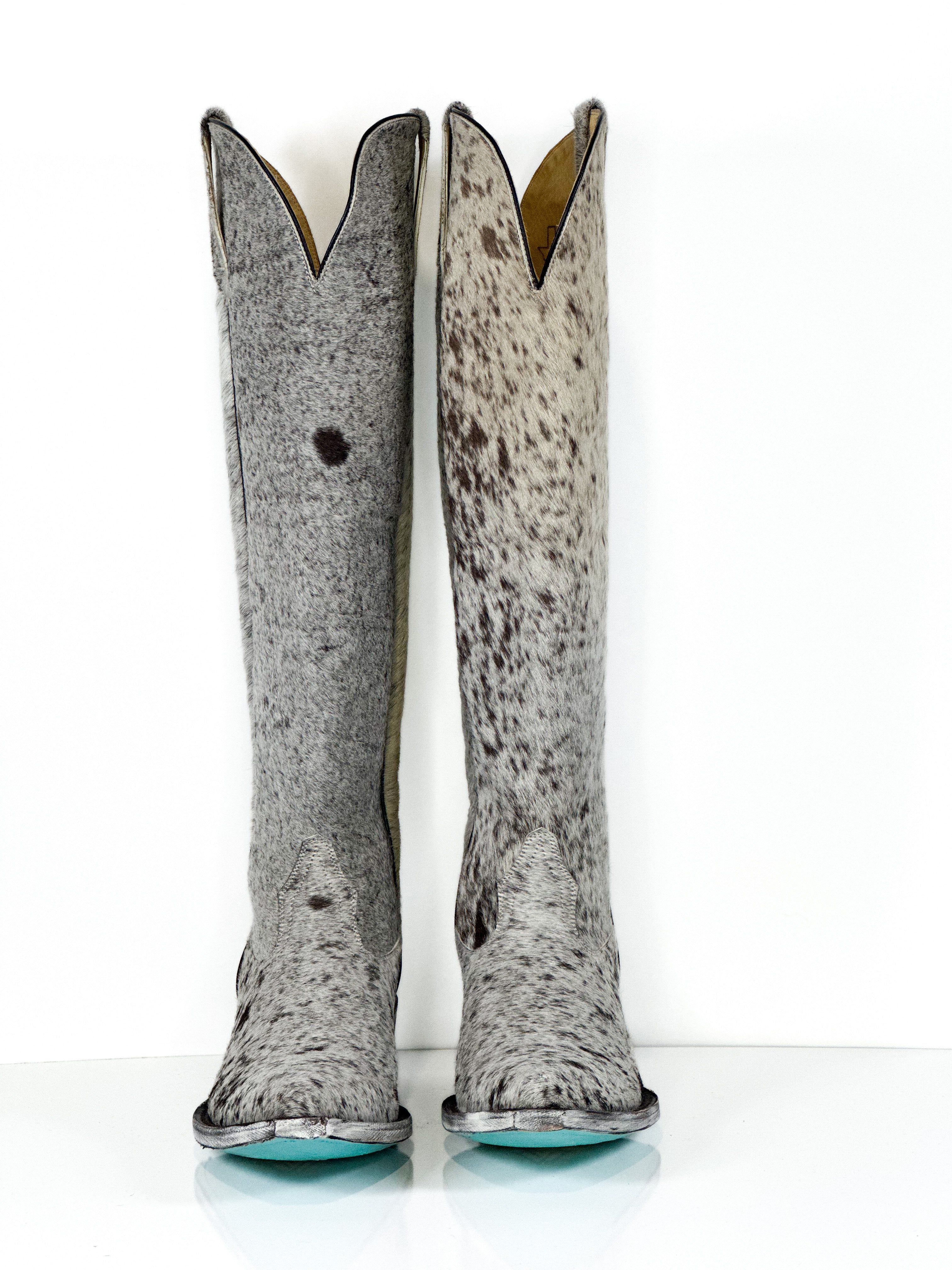 Azeri Cowhide Boot — detail shot of handmade western boots