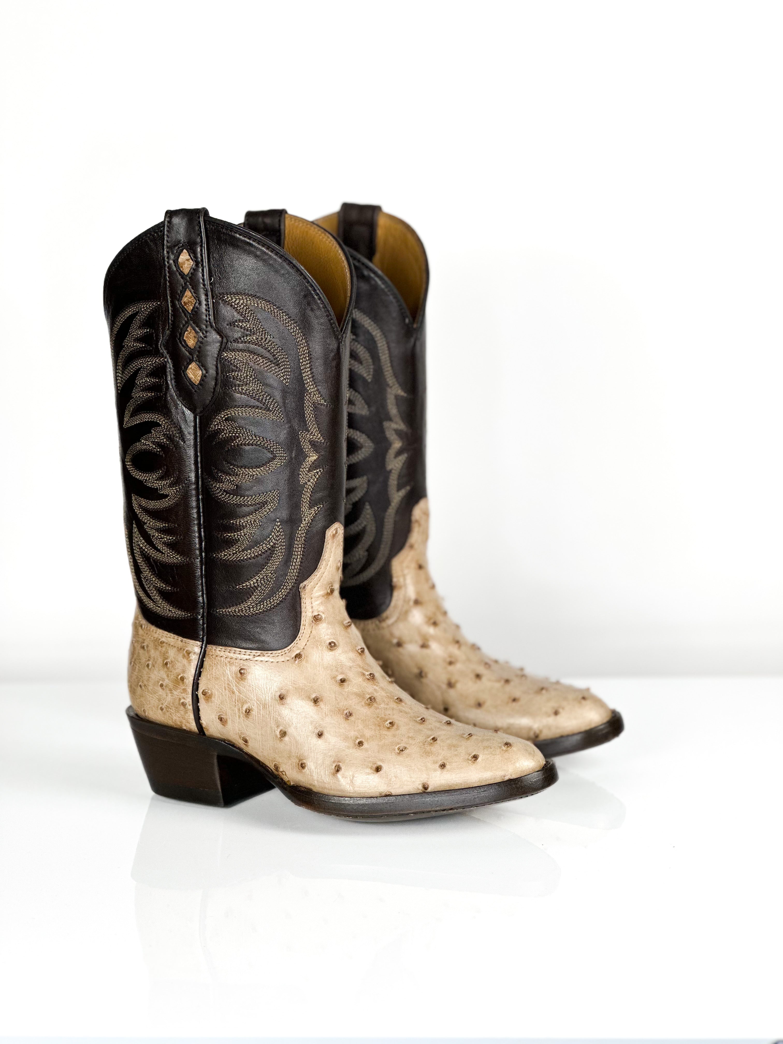 Women's- Gardenia Ostrich by Cuadra Piedreros