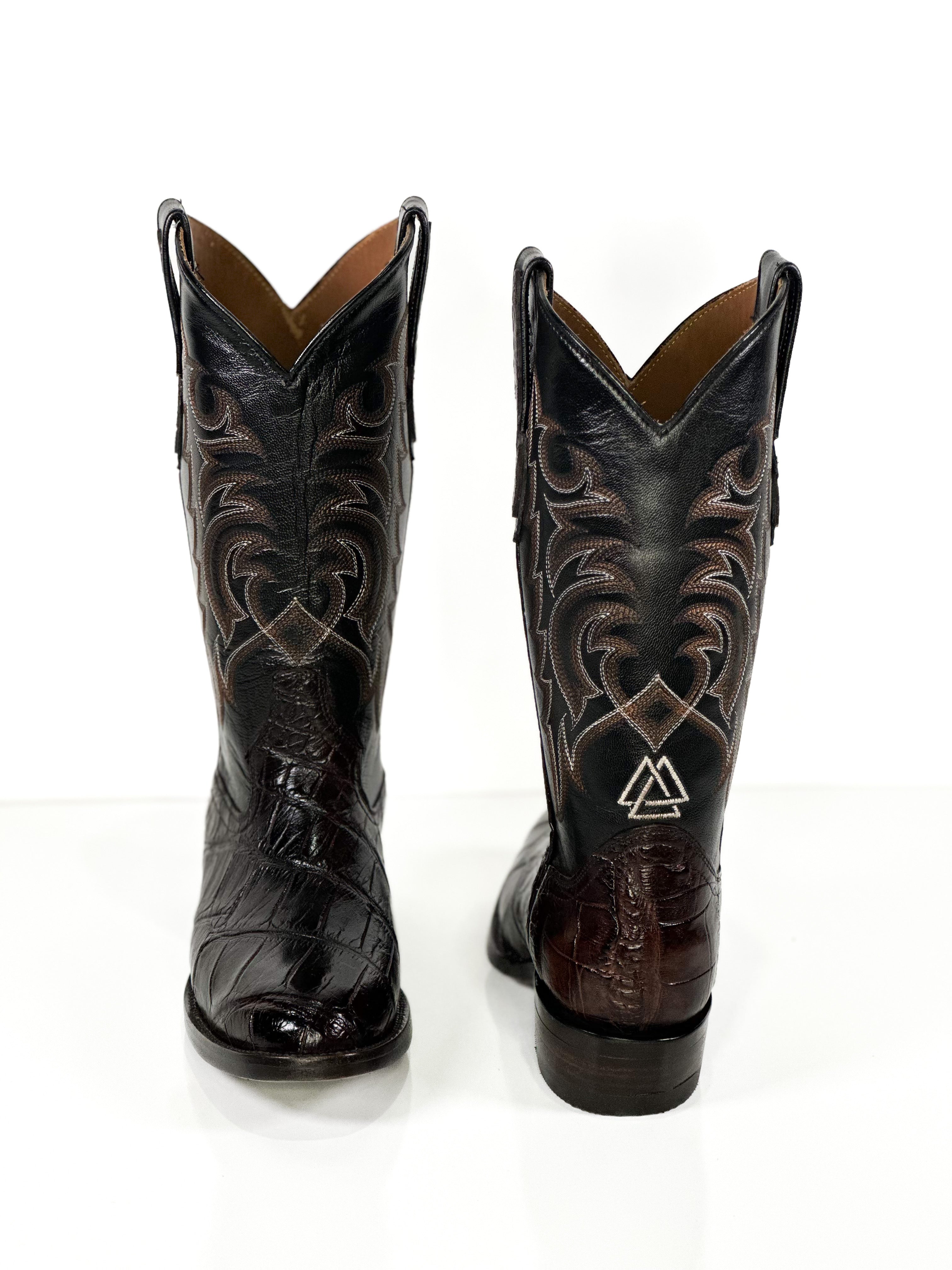 American Alligator - Choco Stitch — angled view