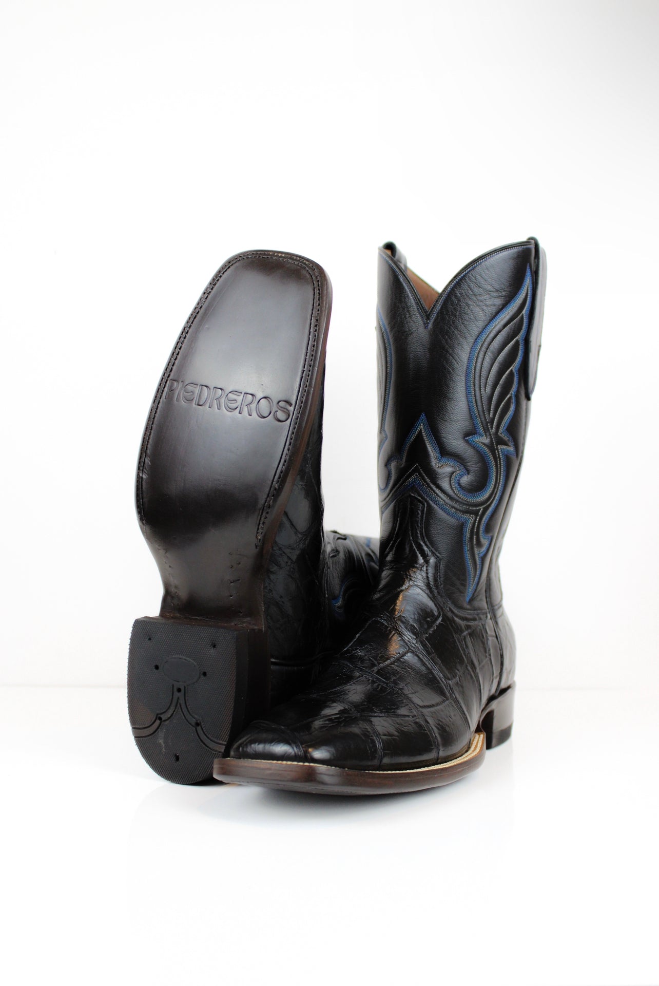 American Alligator- Ruffian — profile view