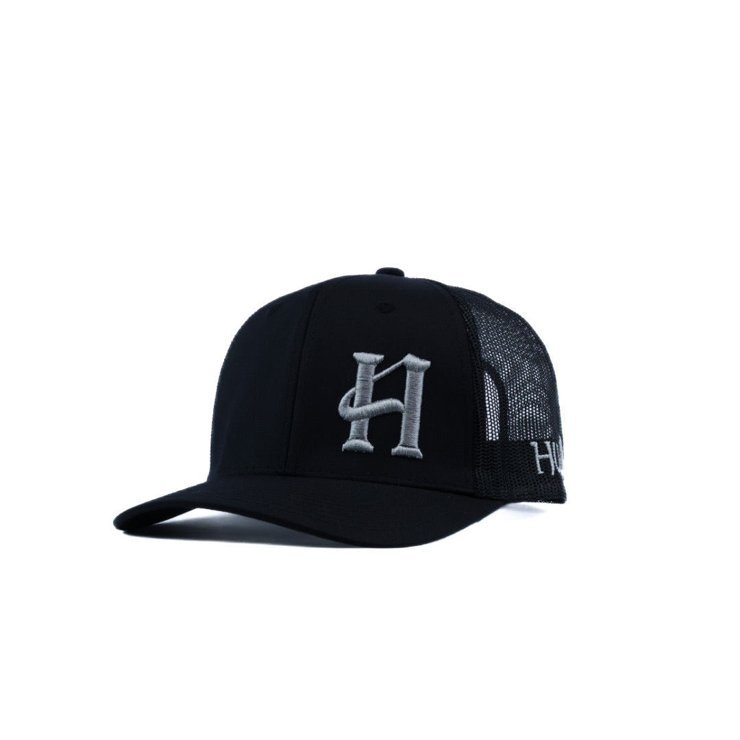 Black cap with gray humble logo 