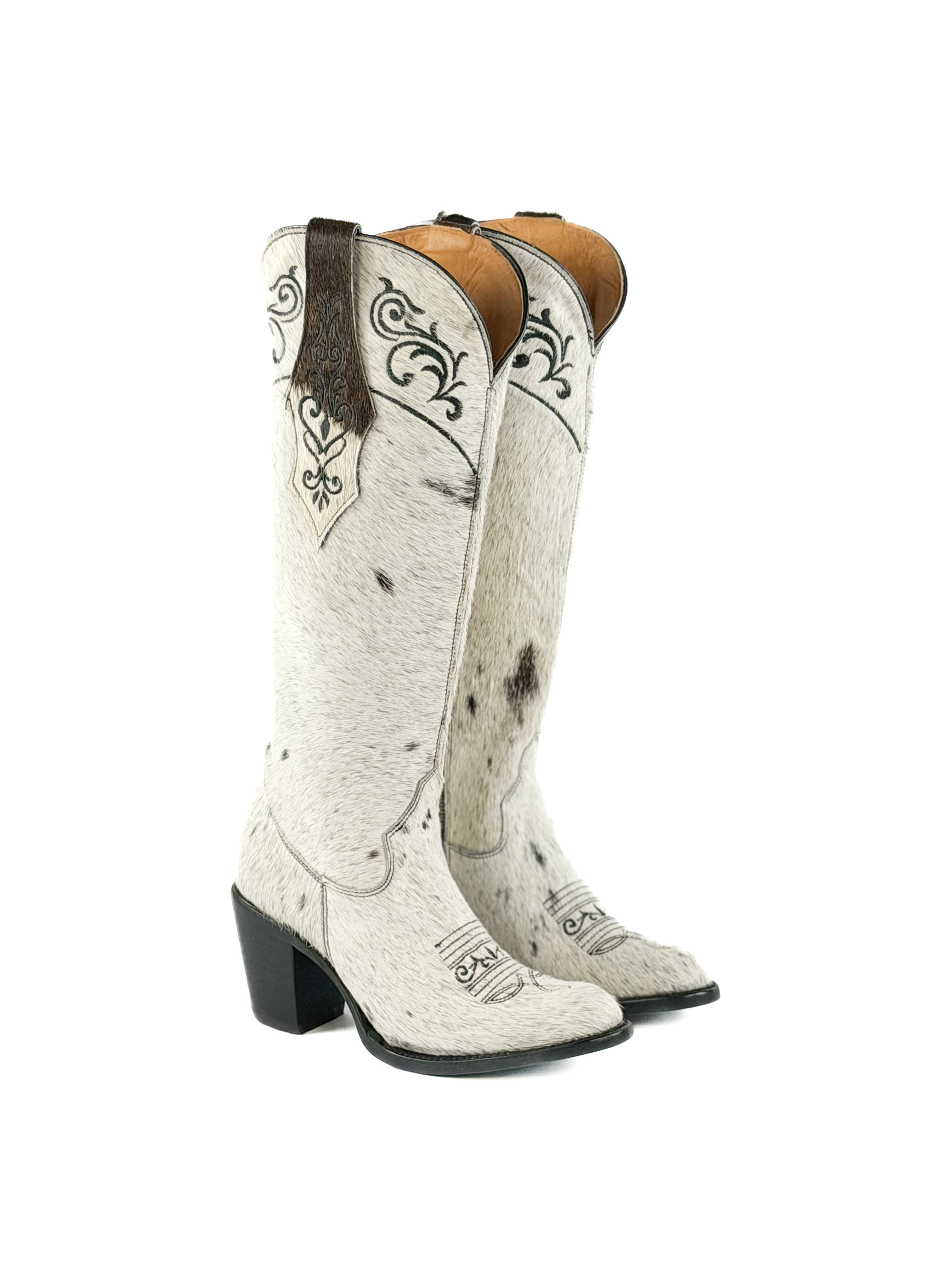 Women's Round Toe Cowhide Boots