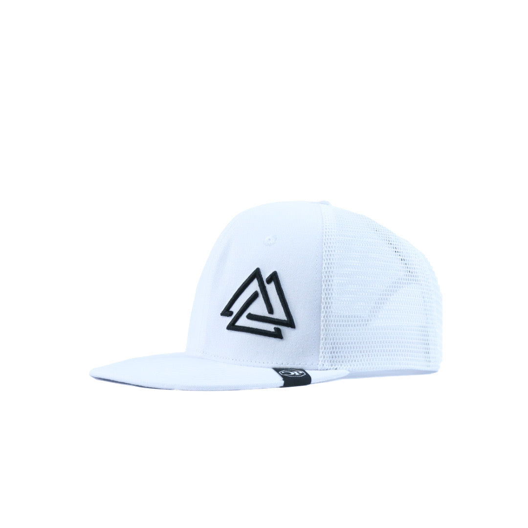 White cap with a black piedreros logo on a white background