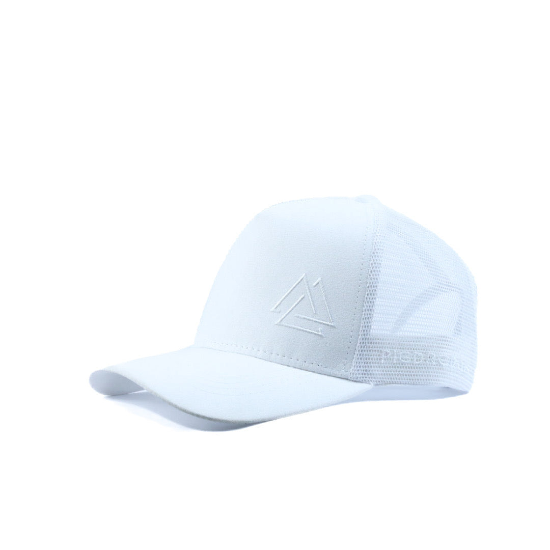 White suede mesh cap with white logo