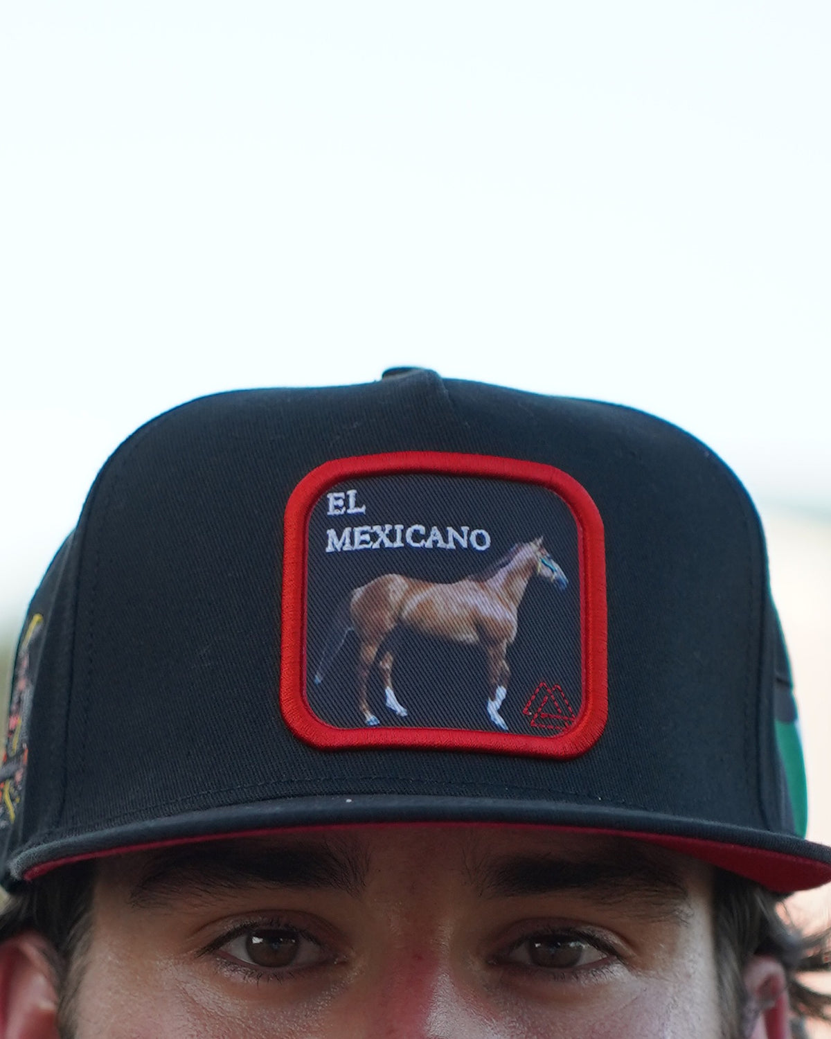 Horse Cap El Mexicano — embroidered patch close-up