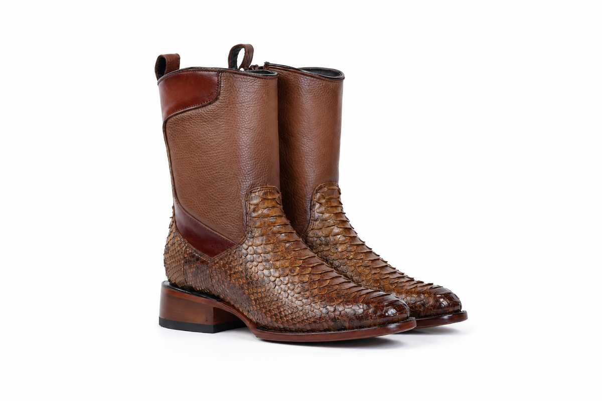 The Laredo Python Zip Roper - Cinnamon