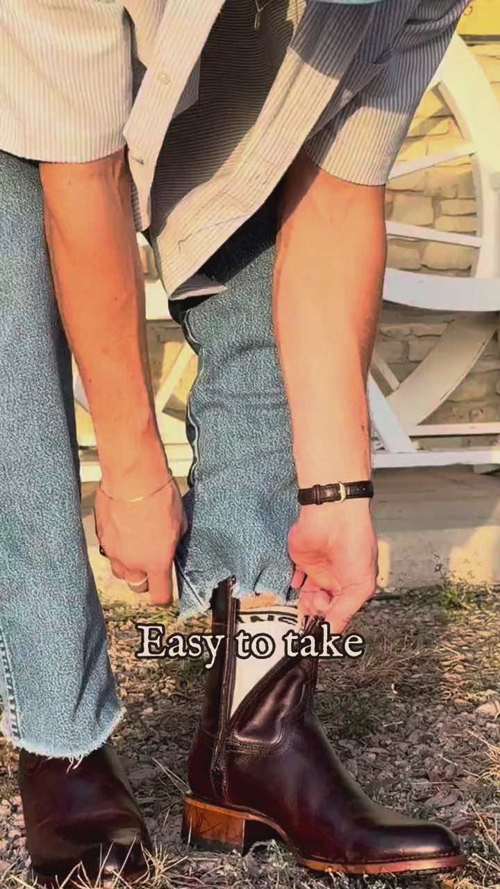 The Dallas Chelsea boot worn by Trey