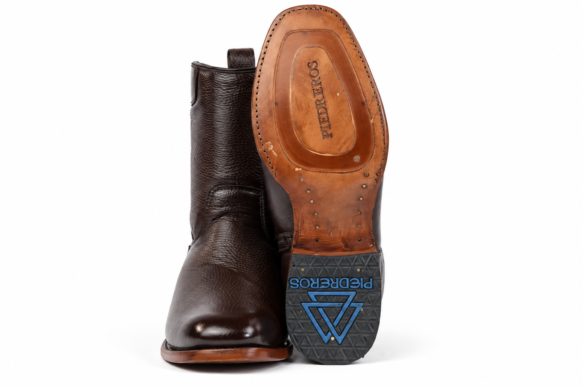 The Walburg Deer Zip Roper - Brown